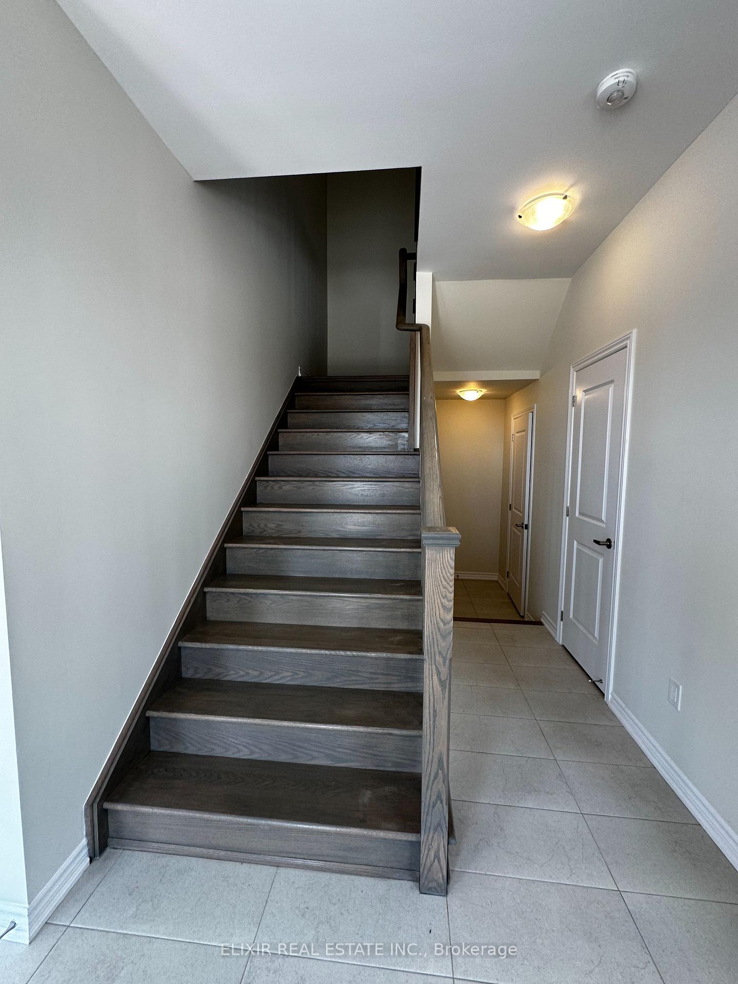 Photo 11 of 49 Granka Street, Brantford — HOMEH