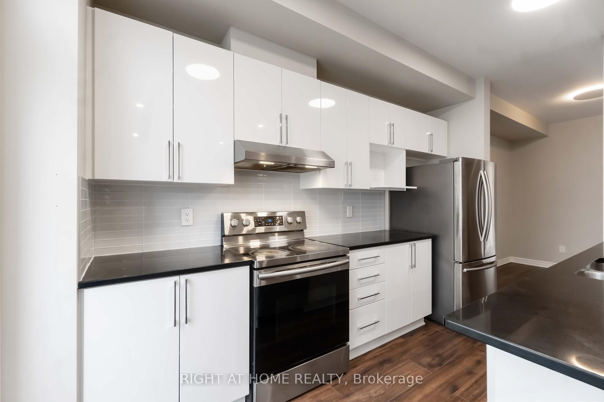 Photo 12 of 2554 River Mist Road, Ottawa, Barrhaven - Half Moon Bay — HOMEH