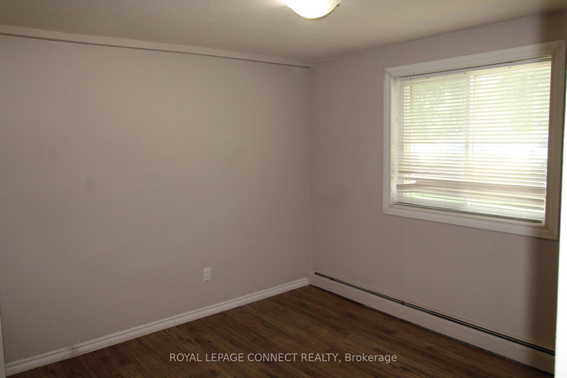 Photo 3 of Unit 04, 633 Barber Avenue N, North Perth, Listowel — HOMEH