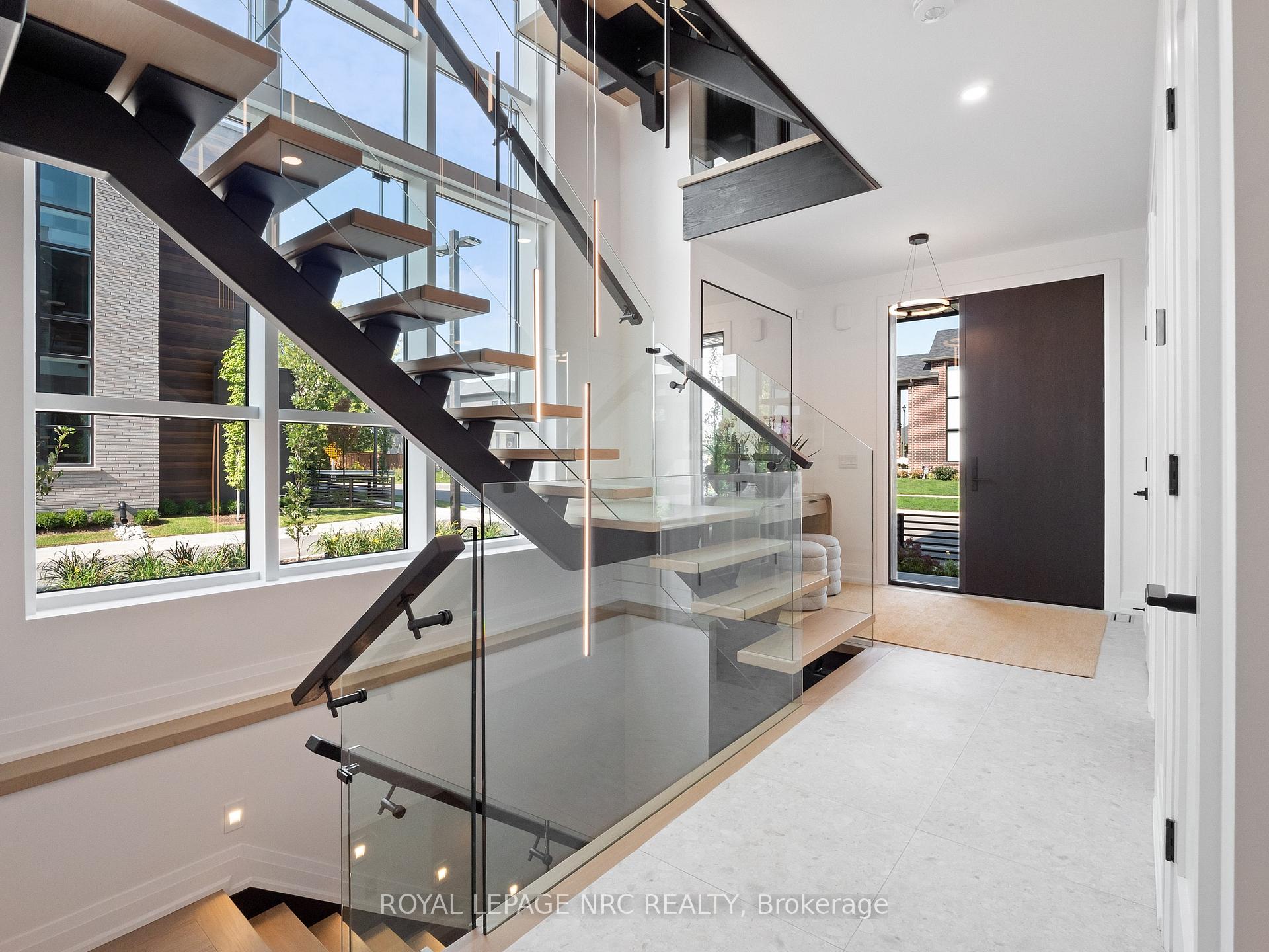 Photo 4 of 96 Moody Street, Pelham, Fonthill — HOMEH