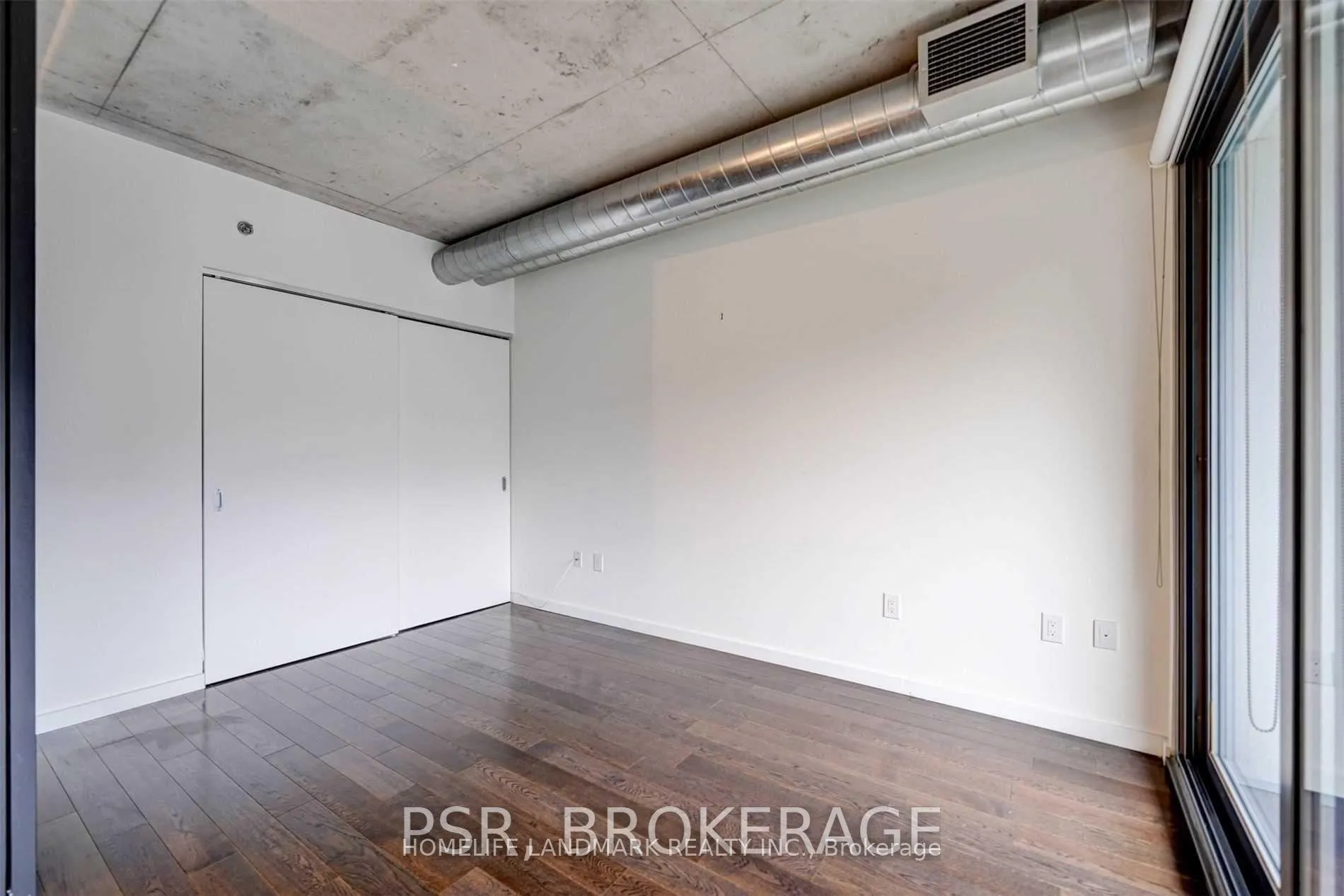 Photo 8 of Unit 617, 32 Trolley Crescent, Toronto, Moss Park — HOMEH