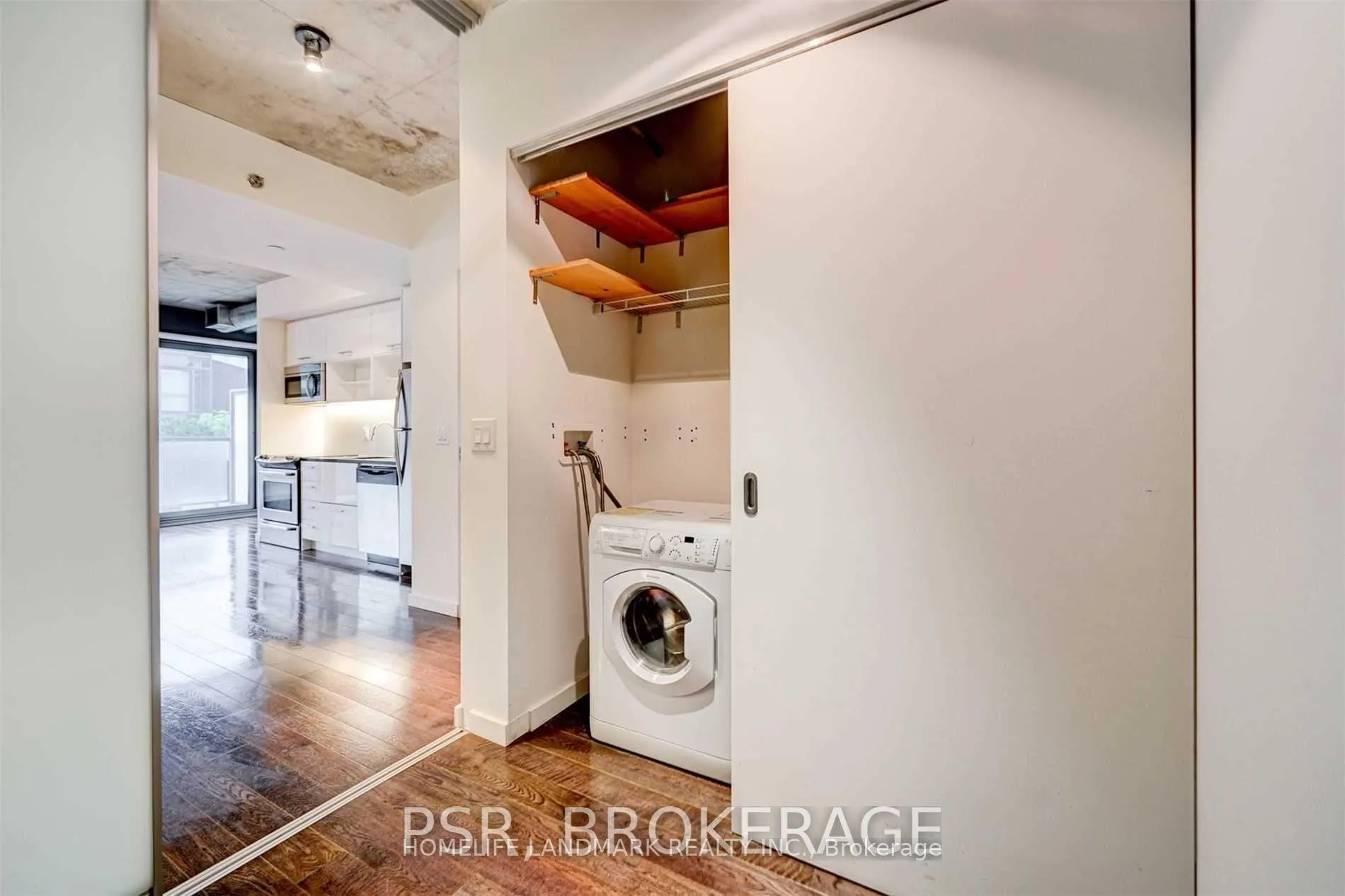 Photo 11 of Unit 617, 32 Trolley Crescent, Toronto, Moss Park — HOMEH