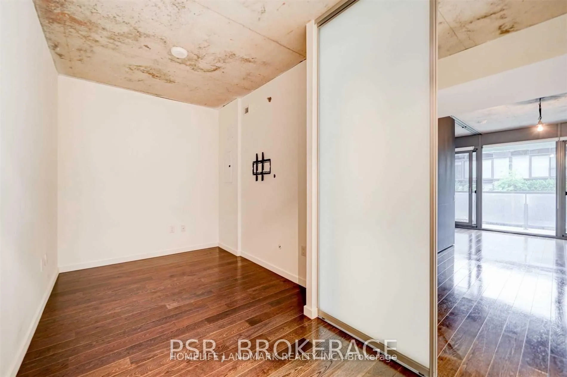 Photo 12 of Unit 617, 32 Trolley Crescent, Toronto, Moss Park — HOMEH