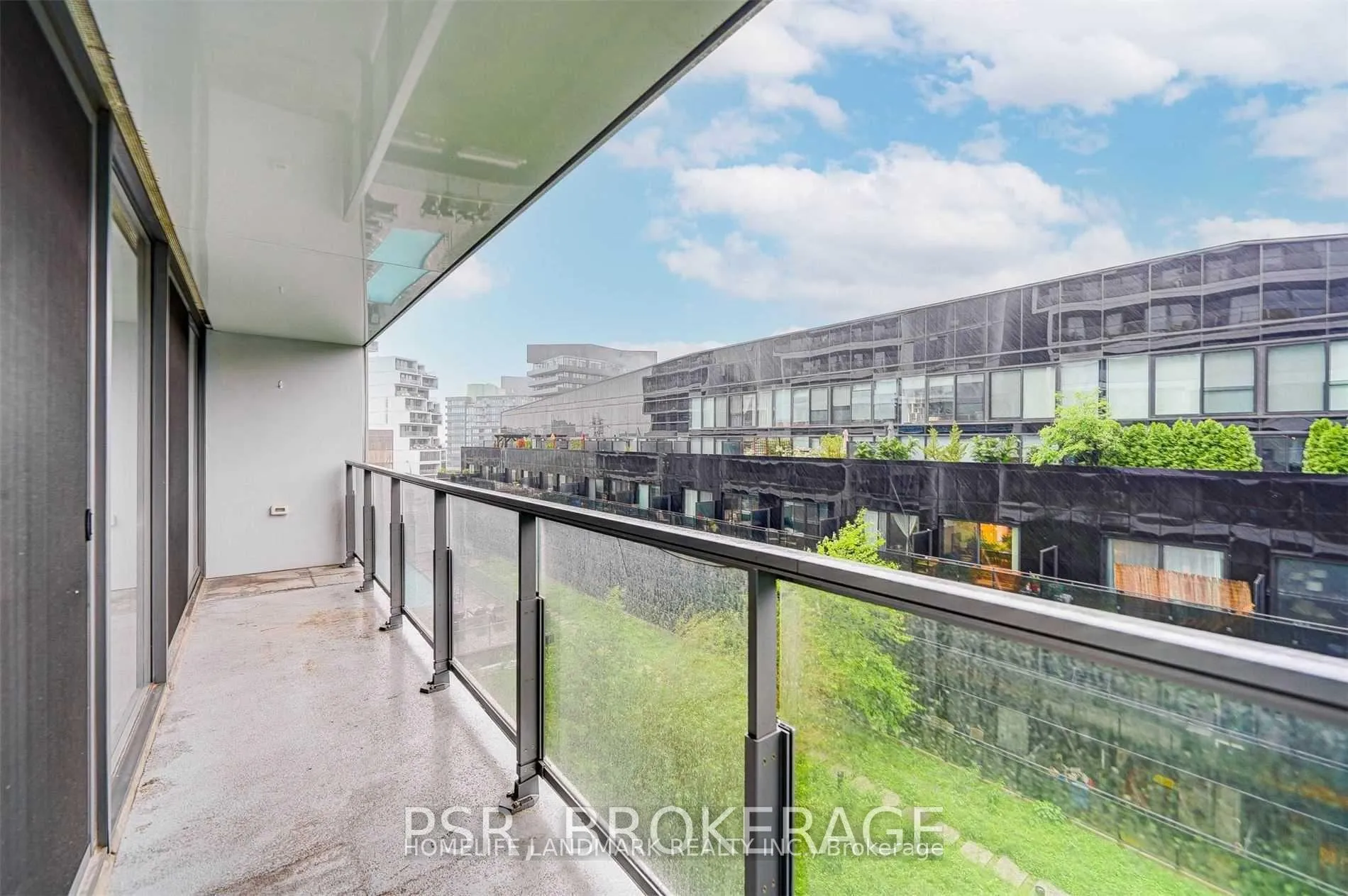 Photo 14 of Unit 617, 32 Trolley Crescent, Toronto, Moss Park — HOMEH