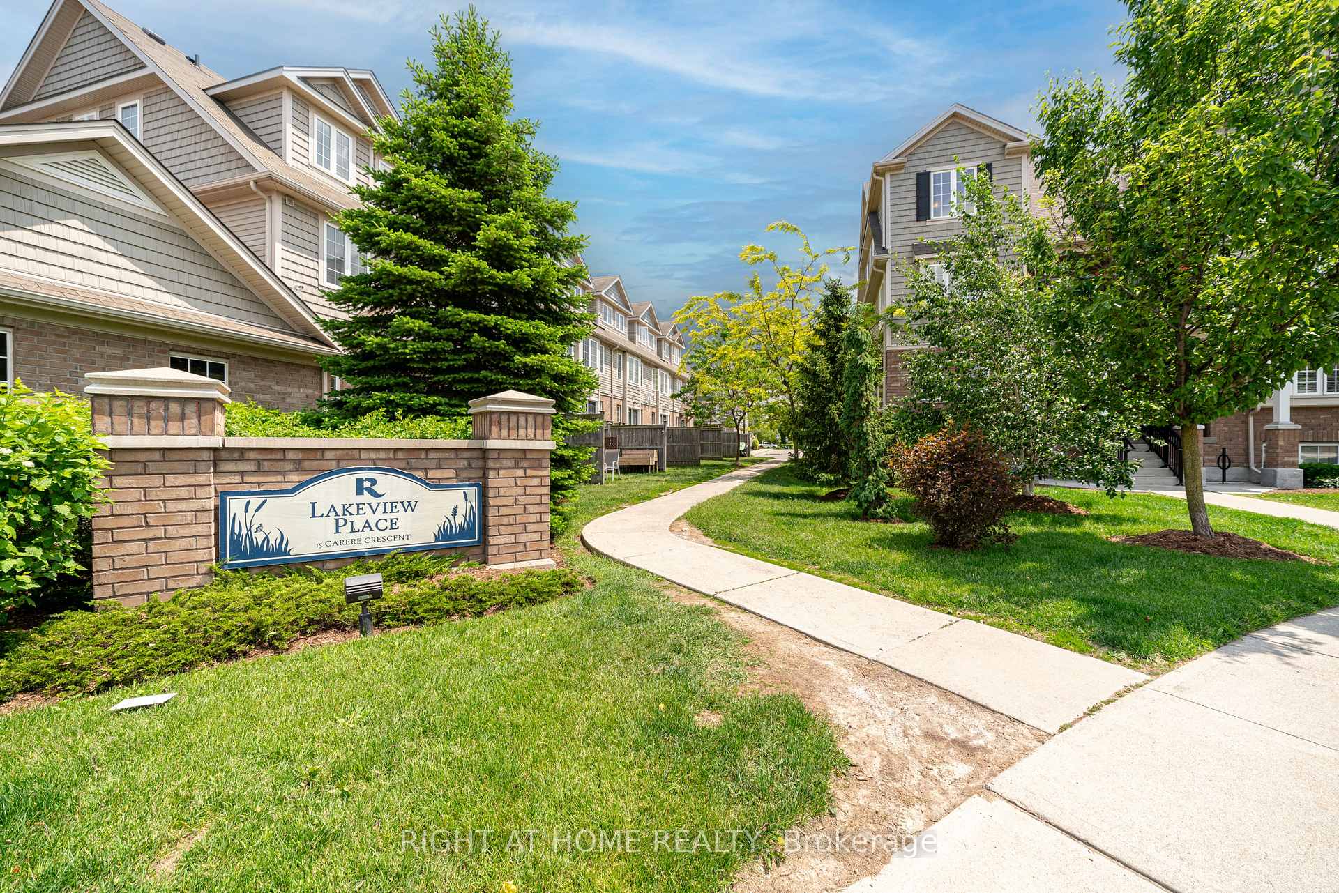 Photo 1 of Unit 23B, 15 Carere Crescent, Guelph, Victoria North — HOMEH