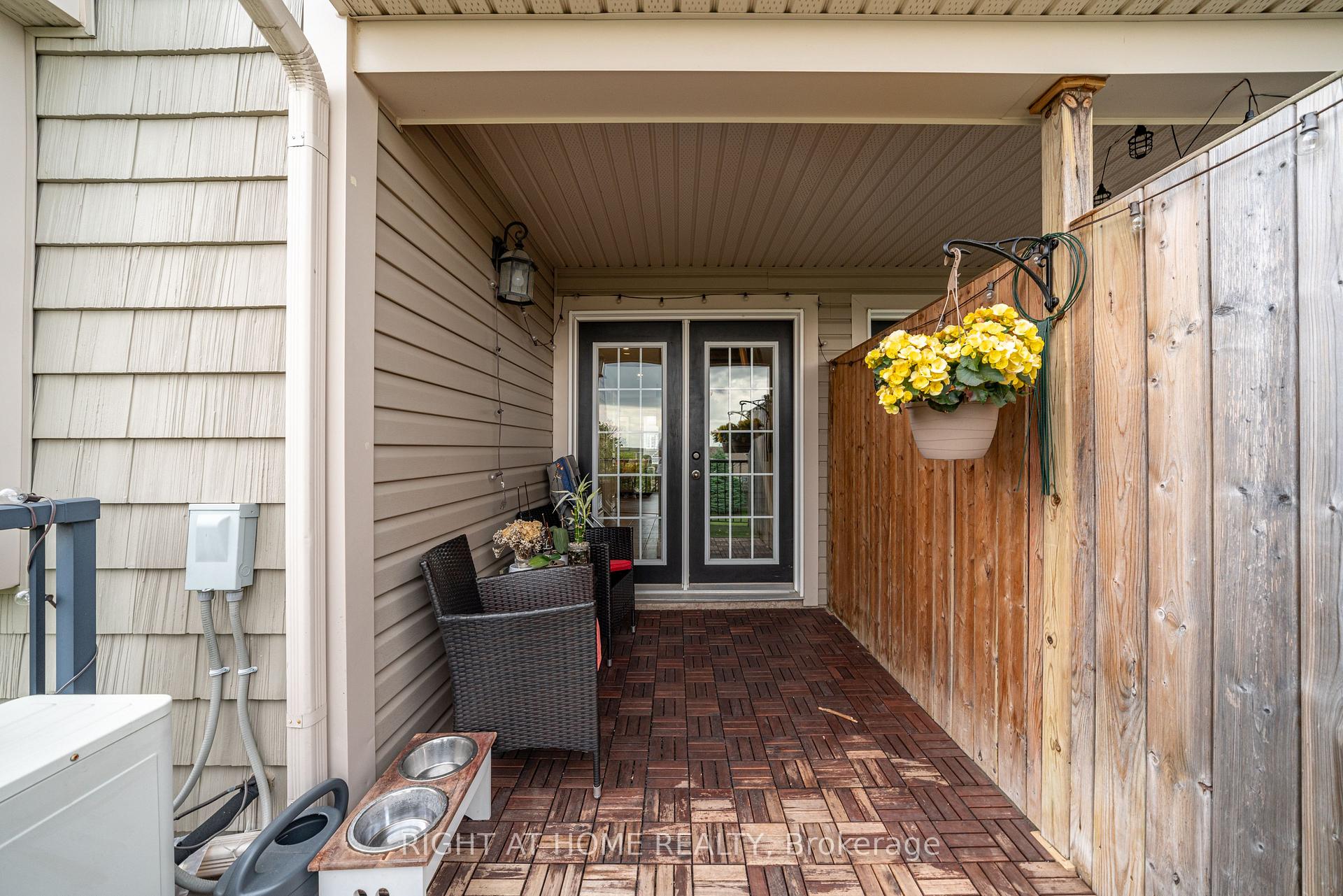 Photo 37 of Unit 23B, 15 Carere Crescent, Guelph, Victoria North — HOMEH