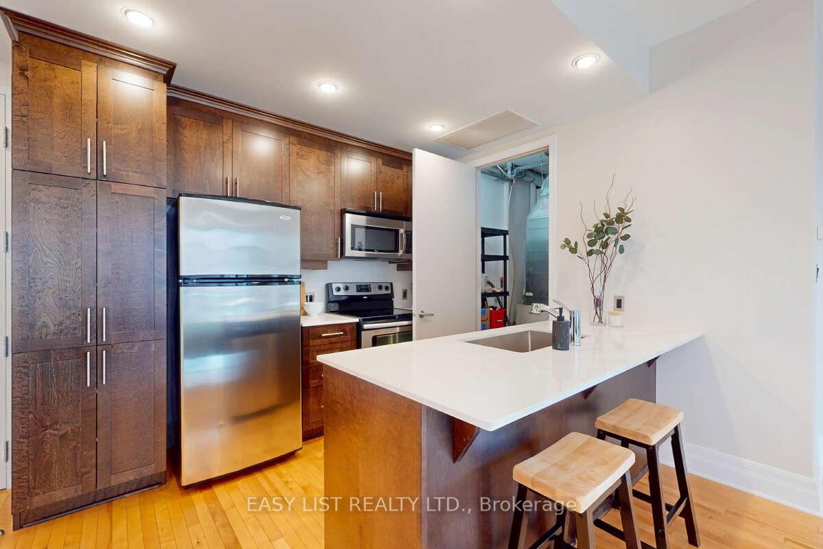 Photo 10 of Unit 708, 330 Loretta Avenue S, Ottawa, West Centre Town — HOMEH