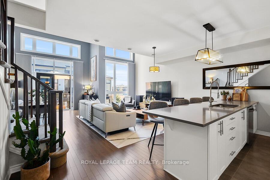 Photo 3 of 270 Pembina Private, Ottawa, Riverside South/Gloucester Glen — HOMEH