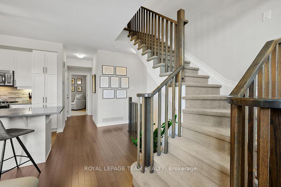 Photo 11 of 270 Pembina Private, Ottawa, Riverside South/Gloucester Glen — HOMEH