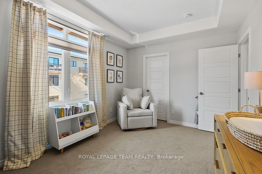 Photo 13 of 270 Pembina Private, Ottawa, Riverside South/Gloucester Glen — HOMEH