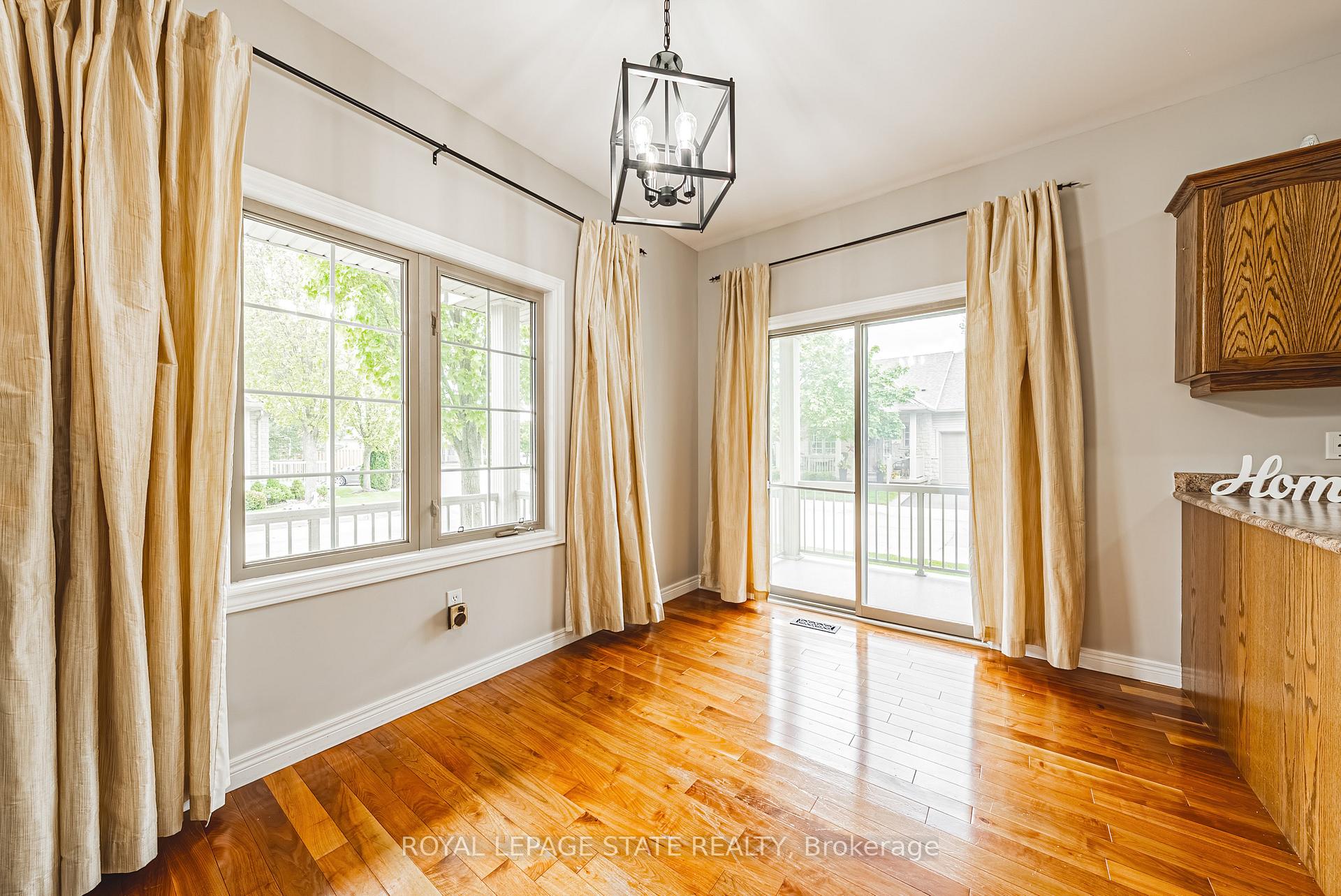 Photo 8 of Unit 43, 130 Southbrook Drive, Hamilton, Binbrook — HOMEH