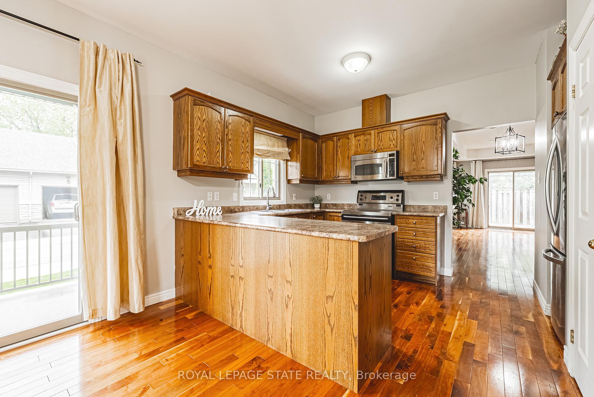 Photo 9 of Unit 43, 130 Southbrook Drive, Hamilton, Binbrook — HOMEH