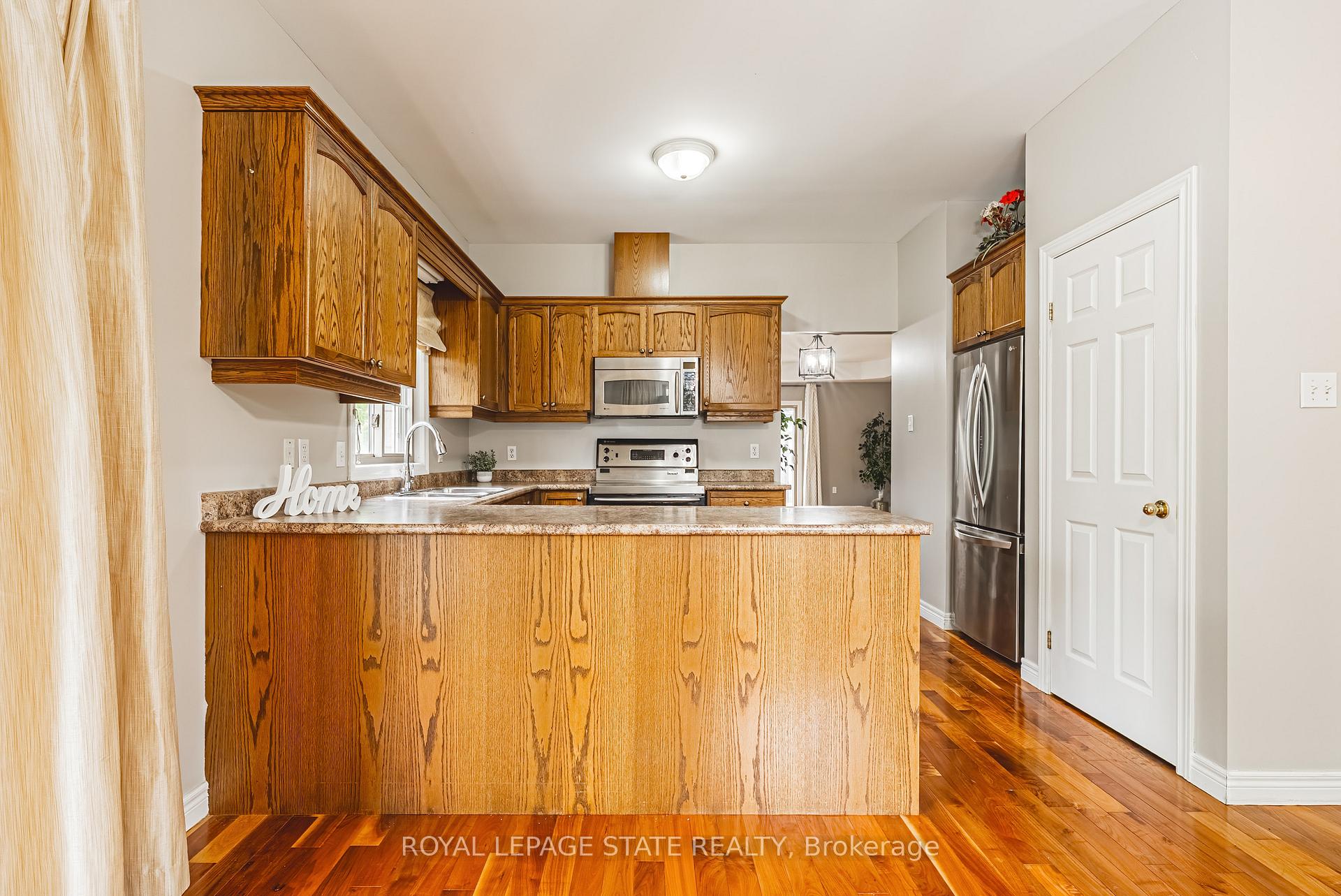 Photo 10 of Unit 43, 130 Southbrook Drive, Hamilton, Binbrook — HOMEH