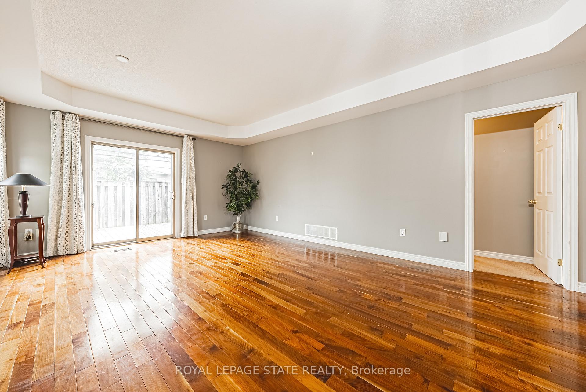 Photo 18 of Unit 43, 130 Southbrook Drive, Hamilton, Binbrook — HOMEH