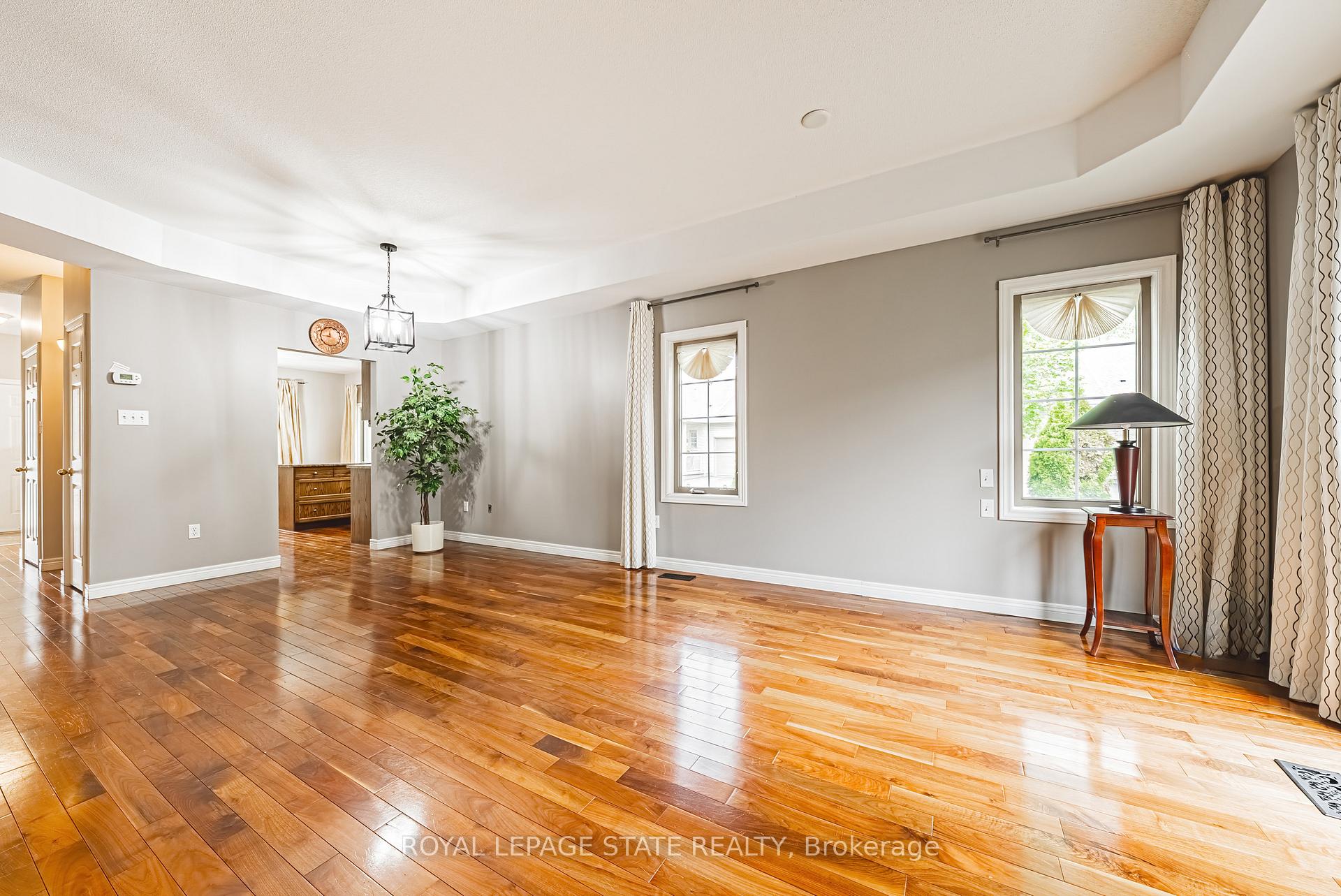 Photo 19 of Unit 43, 130 Southbrook Drive, Hamilton, Binbrook — HOMEH