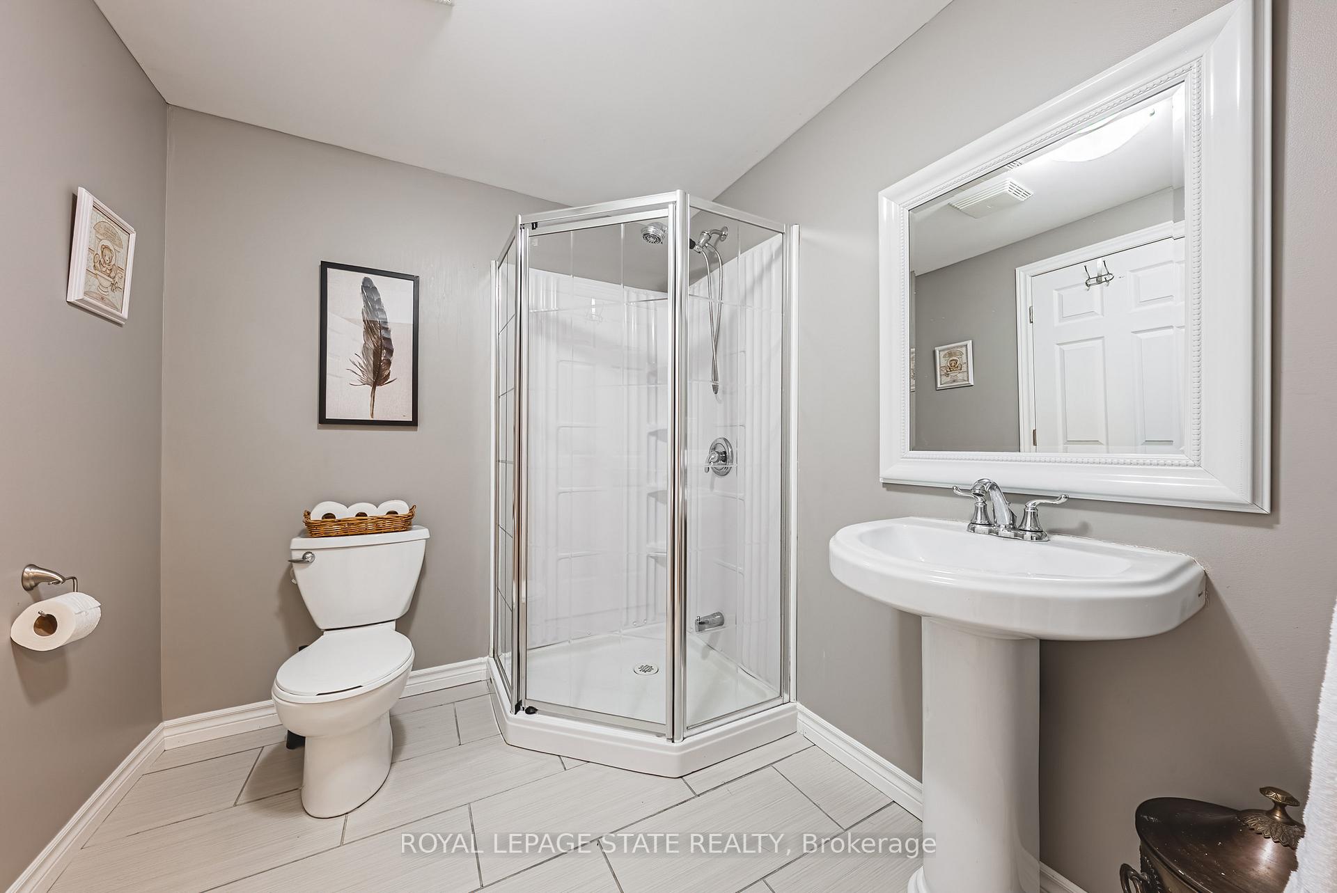Photo 35 of Unit 43, 130 Southbrook Drive, Hamilton, Binbrook — HOMEH