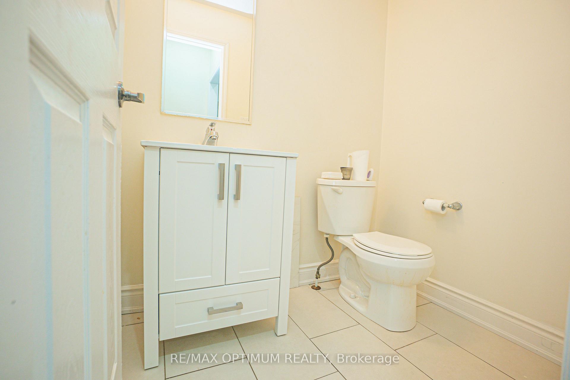Photo 13 of 607 Remembrance Road, Brampton, Northwest Brampton — HOMEH