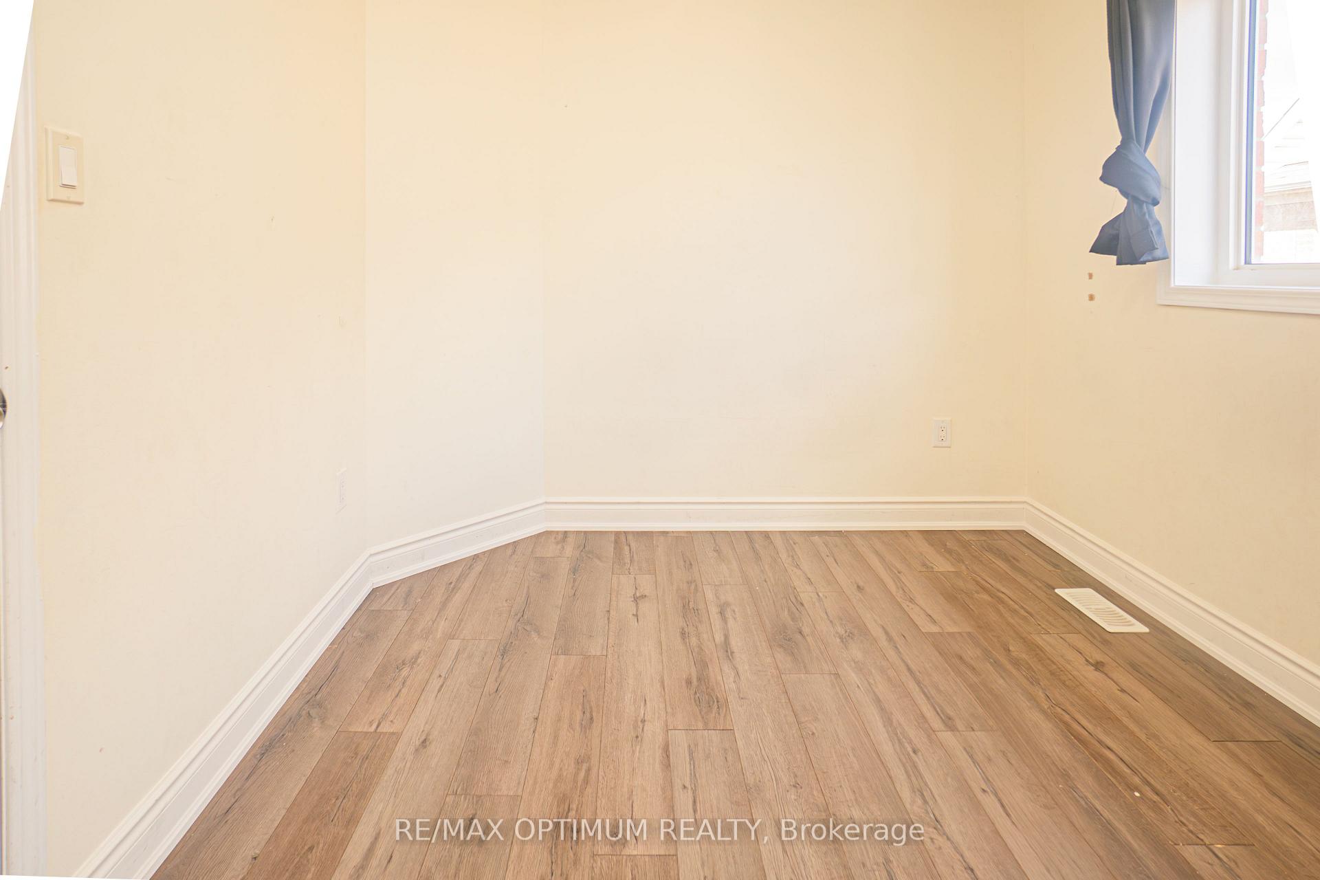Photo 19 of 607 Remembrance Road, Brampton, Northwest Brampton — HOMEH