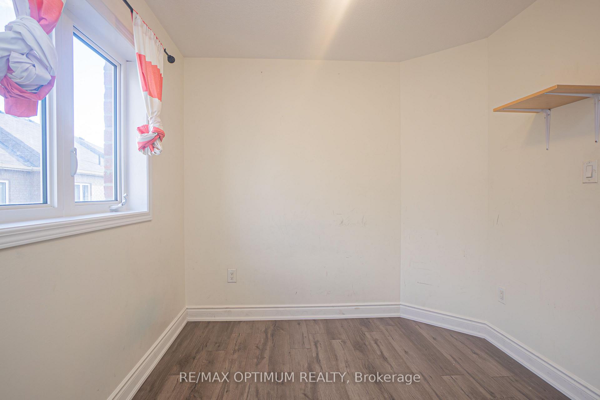 Photo 21 of 607 Remembrance Road, Brampton, Northwest Brampton — HOMEH