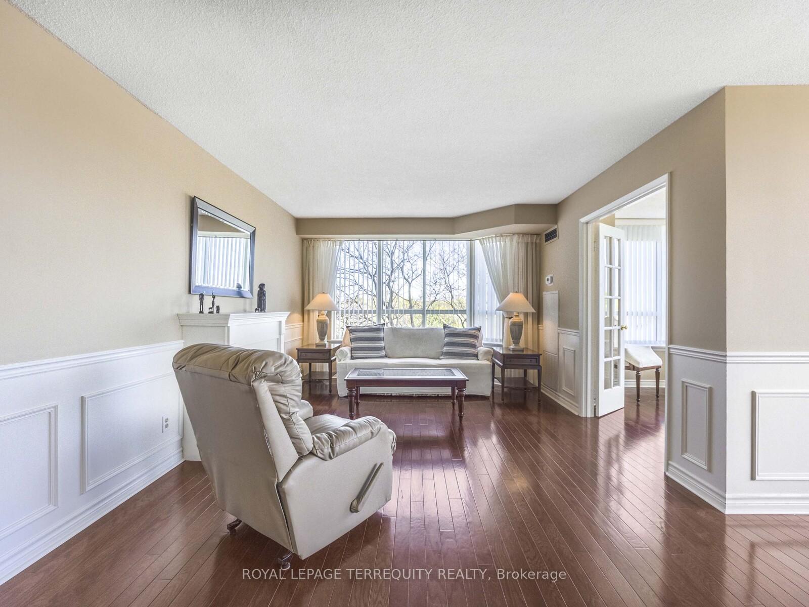Photo 11 of Unit 312, 55 Austin Drive, Markham, Markville — HOMEH