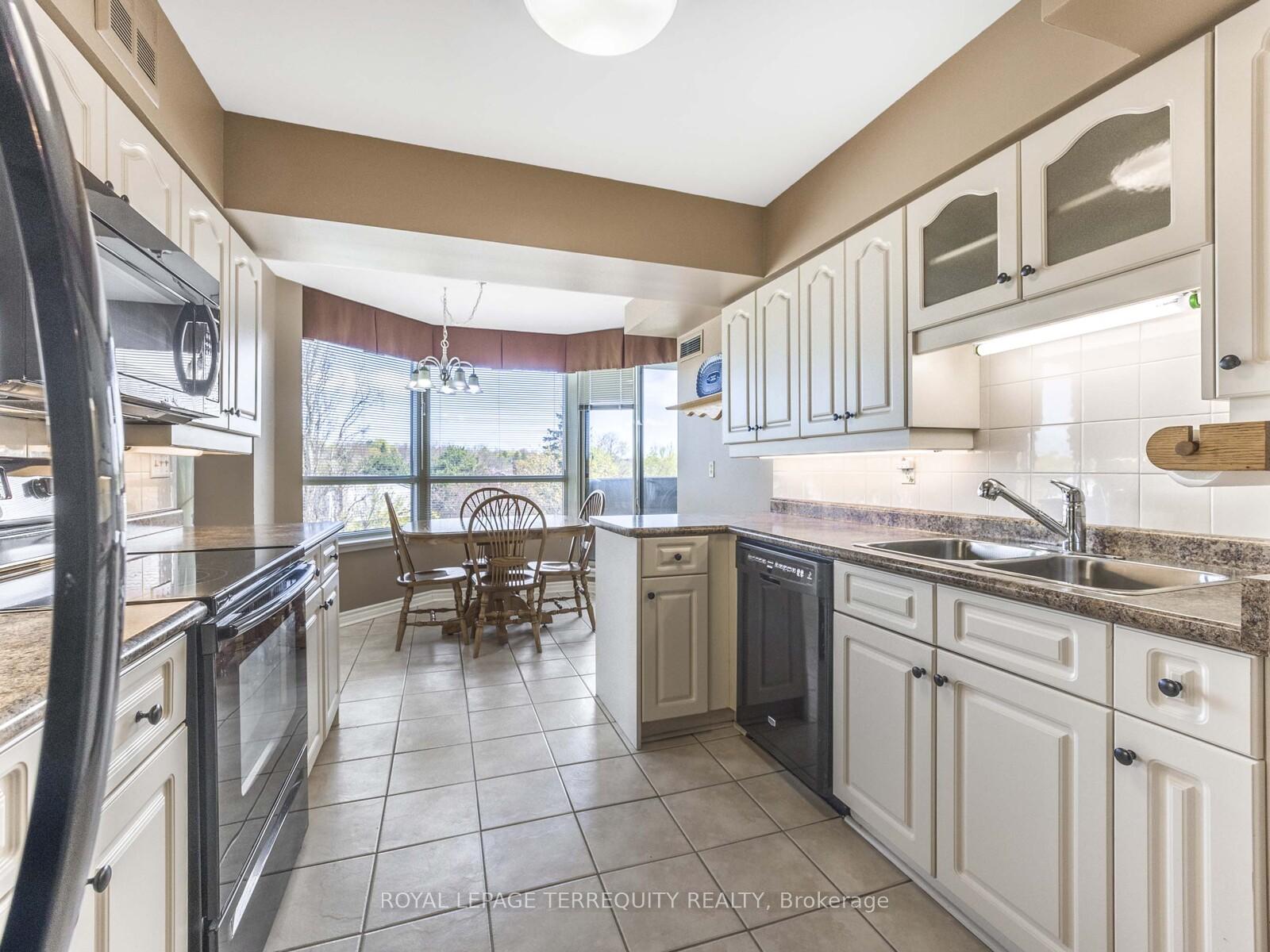 Photo 14 of Unit 312, 55 Austin Drive, Markham, Markville — HOMEH