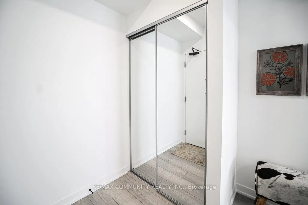 Photo 4 of Unit 2215, 10 Abeja Street, Vaughan, Concord — HOMEH