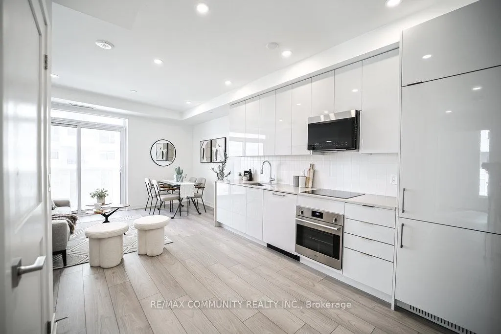 Photo 7 of Unit 2215, 10 Abeja Street, Vaughan, Concord — HOMEH