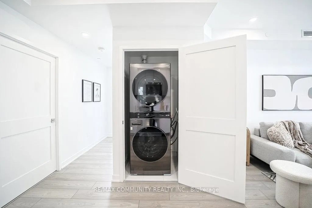 Photo 20 of Unit 2215, 10 Abeja Street, Vaughan, Concord — HOMEH