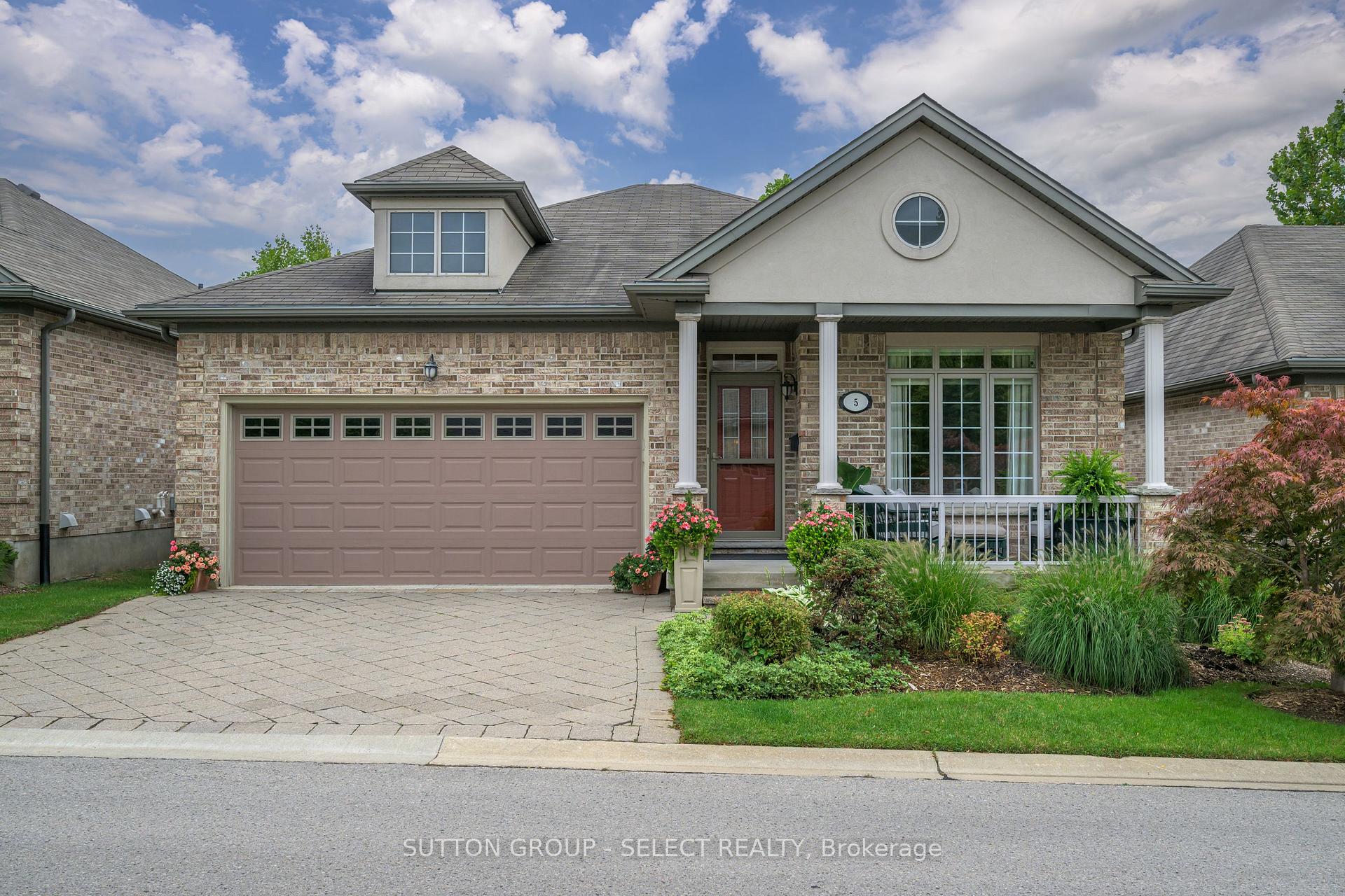 Photo 1 of Unit 5, 578 Mcgarrell Place, London, North R — HOMEH