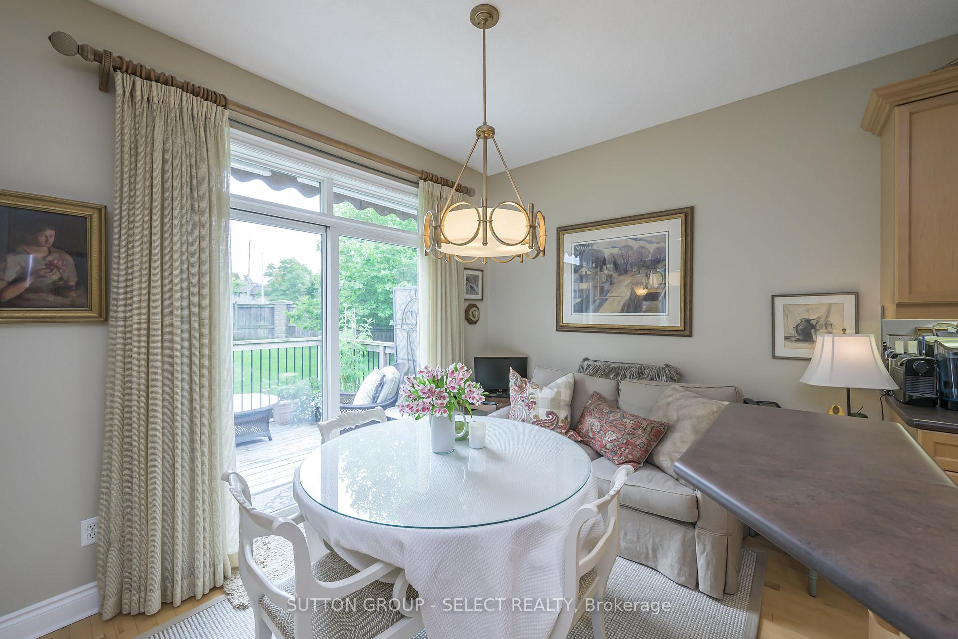 Photo 8 of Unit 5, 578 Mcgarrell Place, London, North R — HOMEH