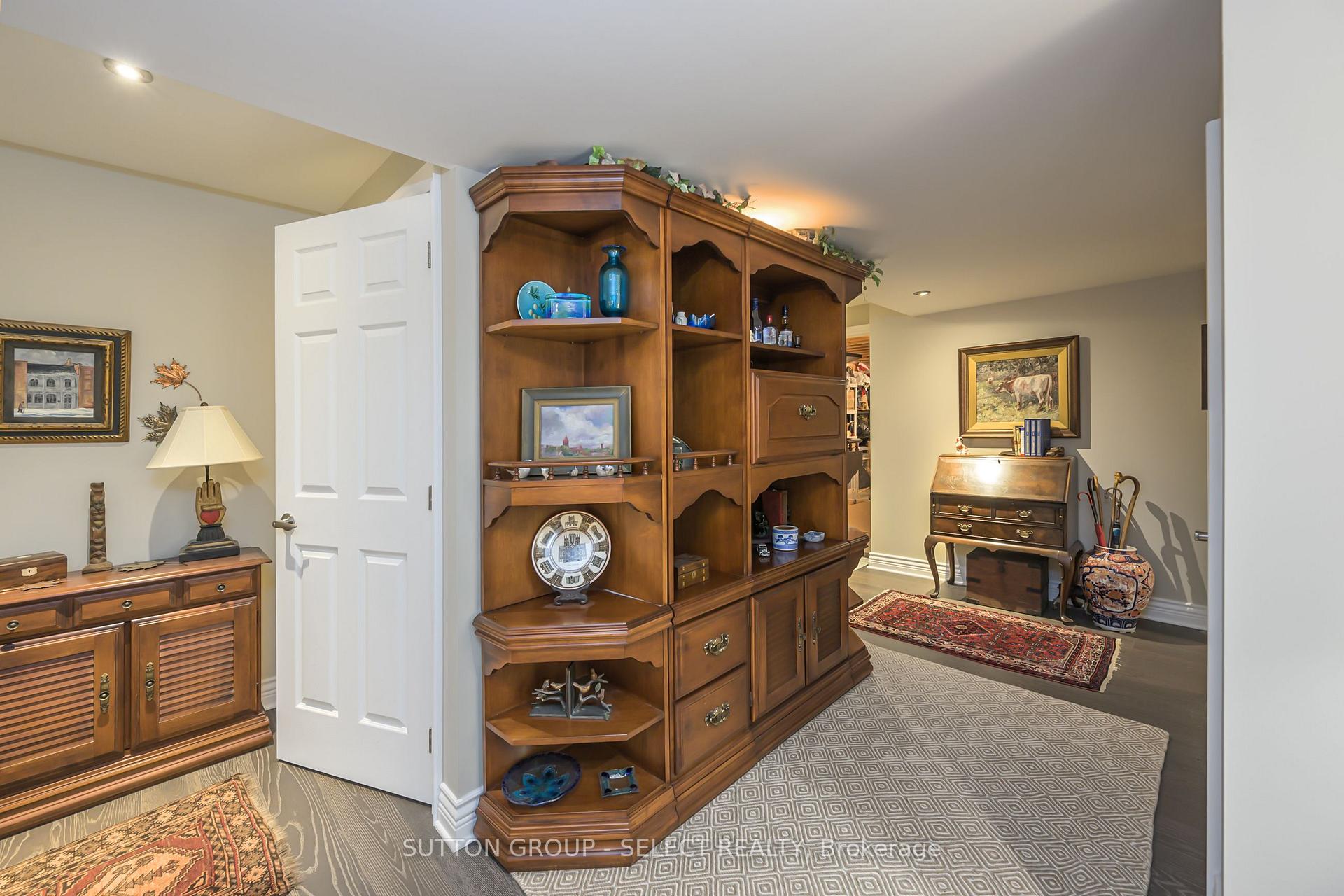 Photo 28 of Unit 5, 578 Mcgarrell Place, London, North R — HOMEH