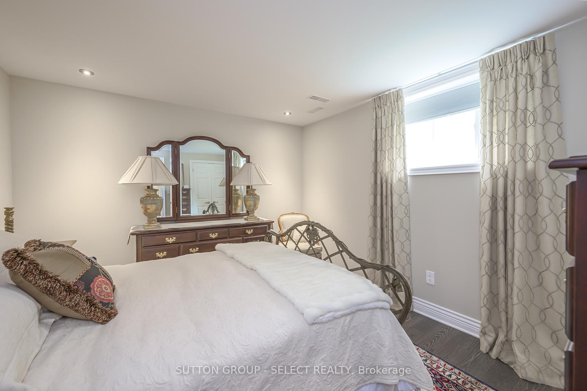 Photo 29 of Unit 5, 578 Mcgarrell Place, London, North R — HOMEH