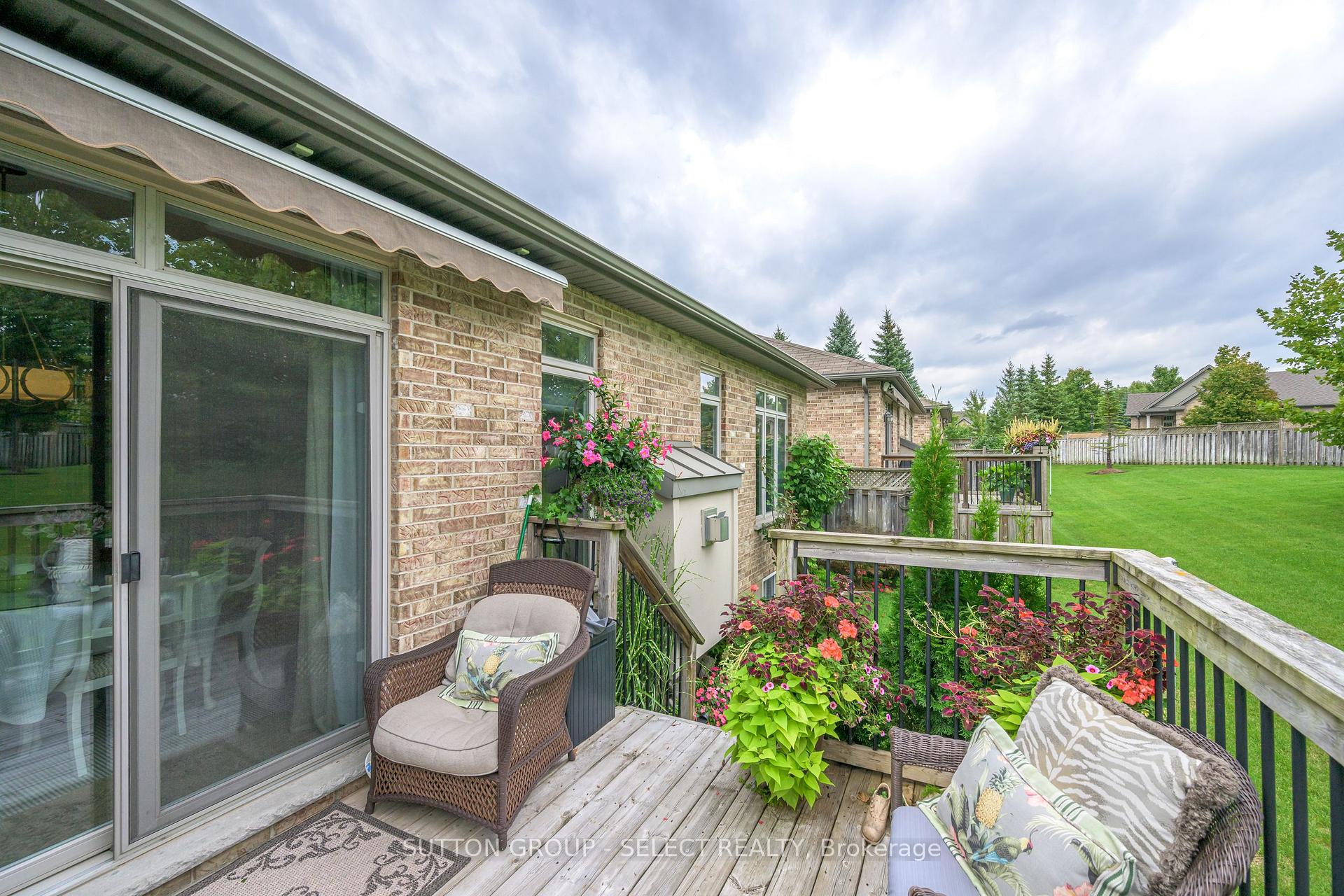 Photo 33 of Unit 5, 578 Mcgarrell Place, London, North R — HOMEH