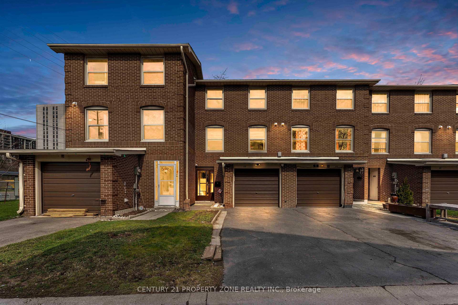 Front of 23 Eden Park Drive