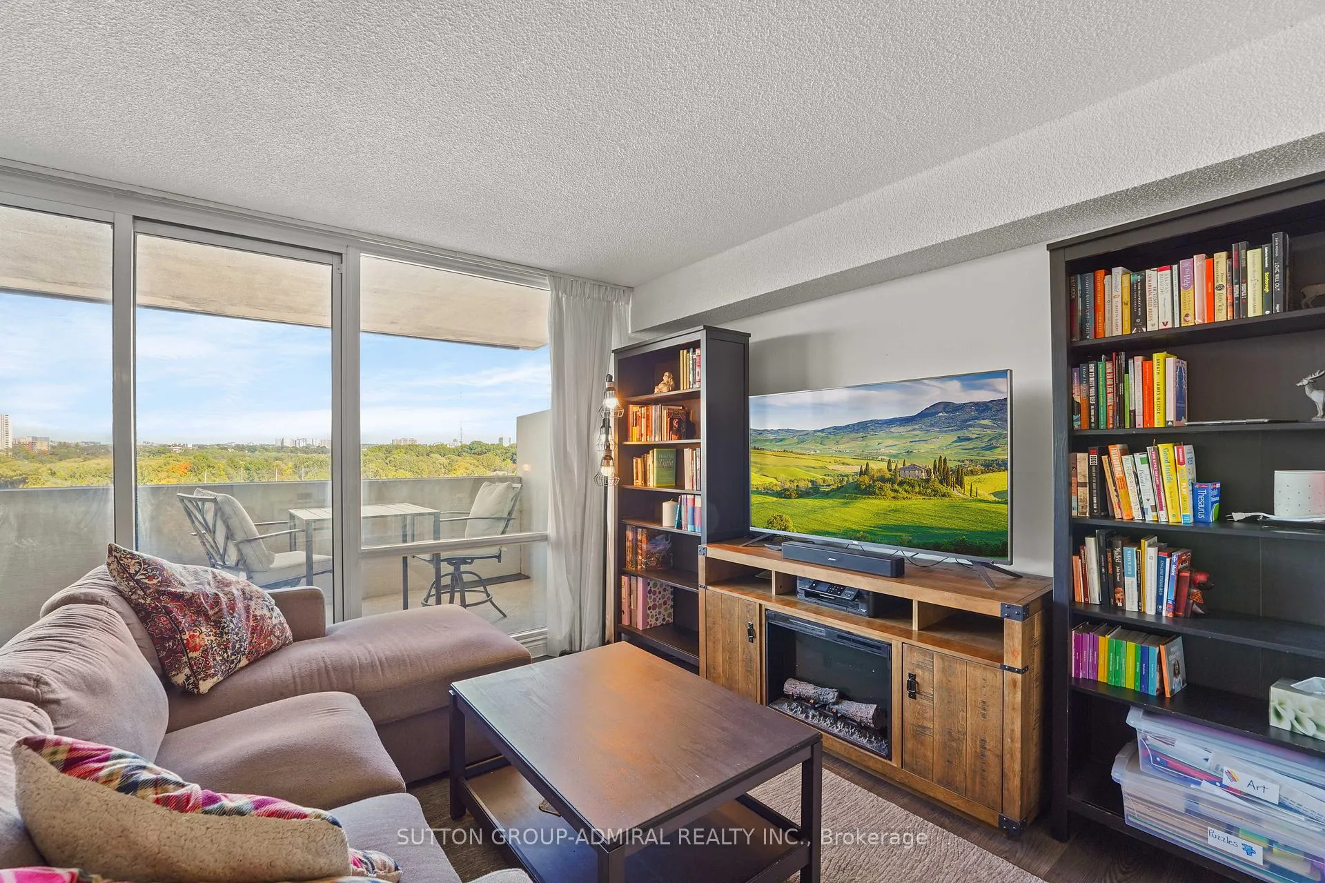Photo 19 of Unit 1001, 270 Scarlett Road, Toronto, Rockcliffe-Smythe — HOMEH