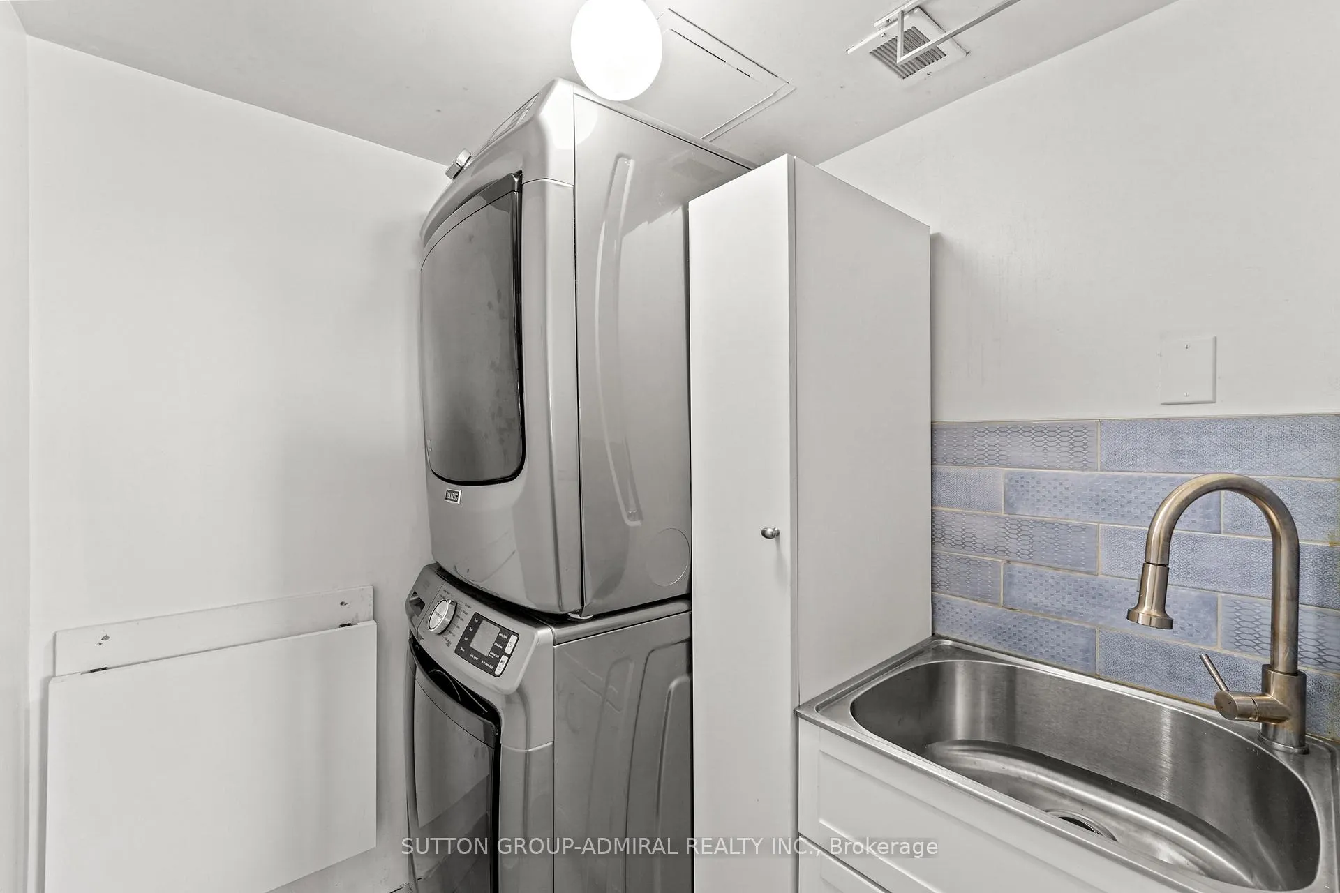 Photo 31 of Unit 1001, 270 Scarlett Road, Toronto, Rockcliffe-Smythe — HOMEH