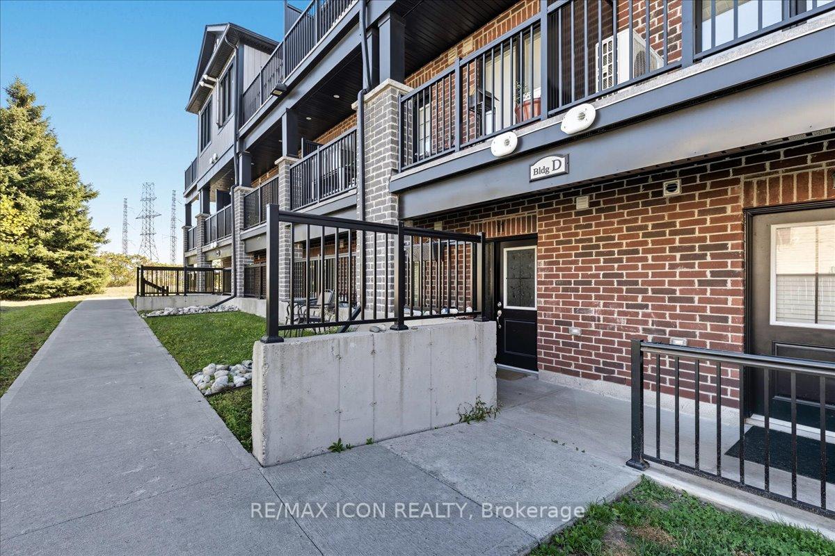 Photo 2 of Unit D11, 160 Rochefort Street, Kitchener — HOMEH