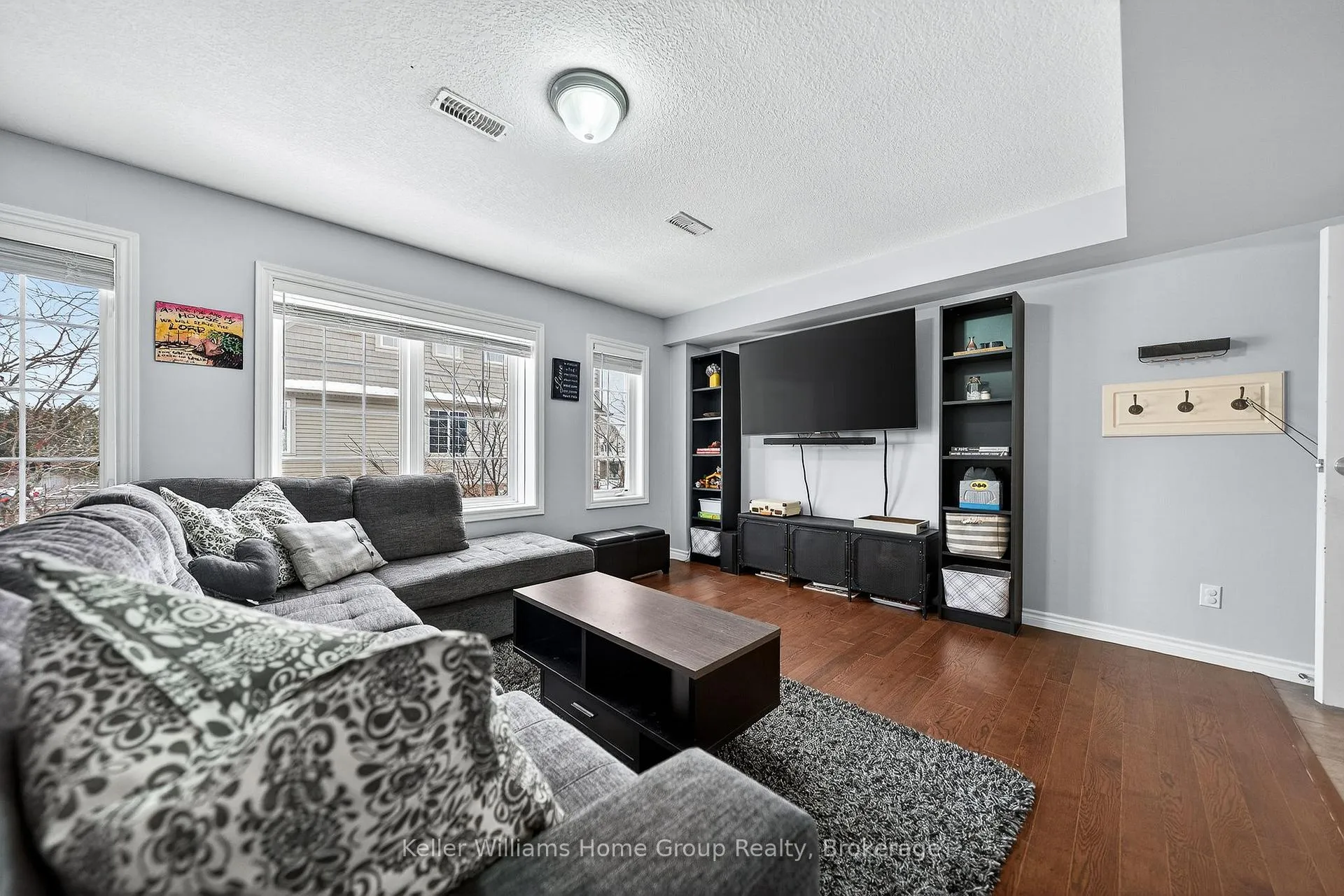 Photo 8 of Unit 35B, 15 Carere Crescent, Guelph, Victoria North — HOMEH