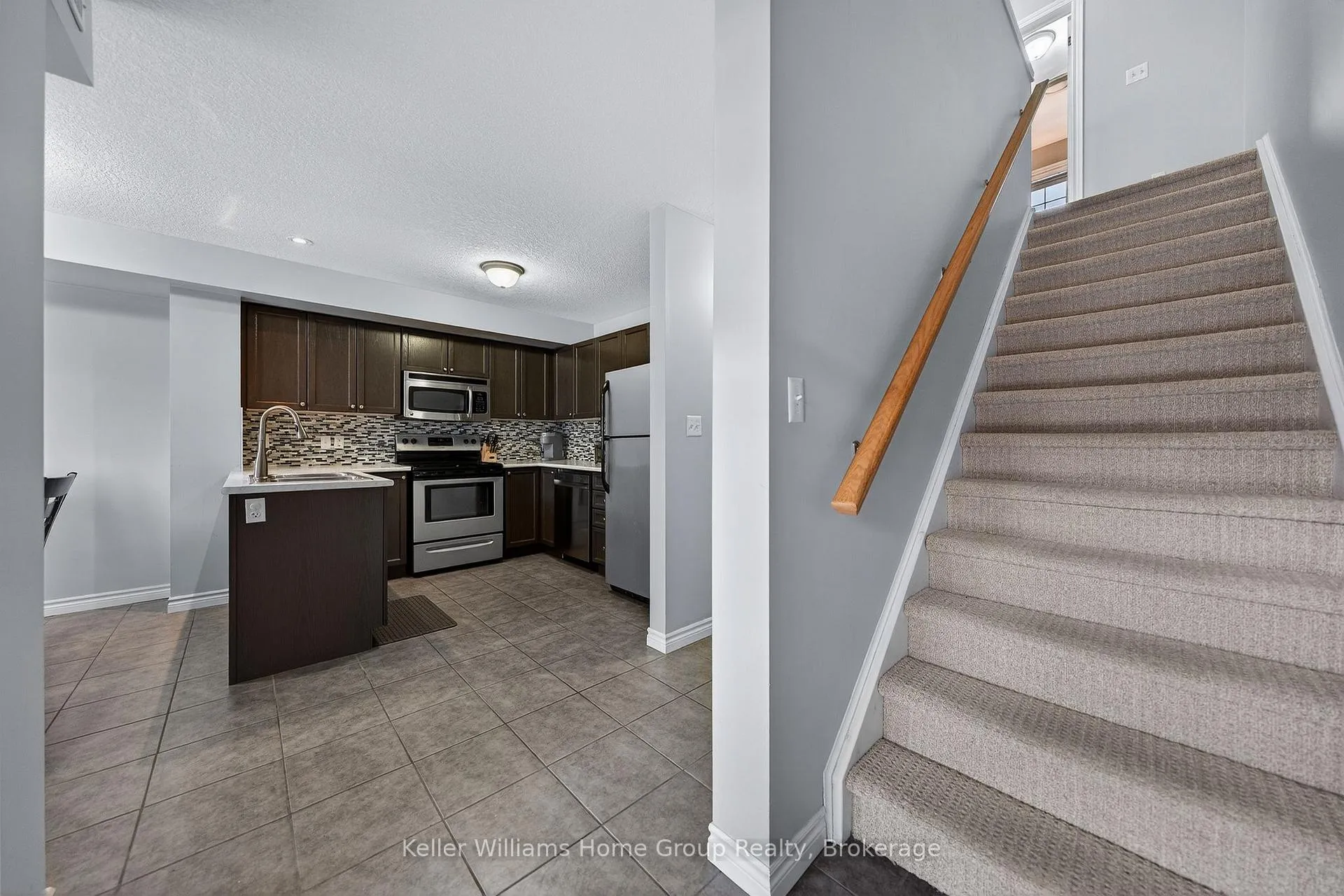 Photo 20 of Unit 35B, 15 Carere Crescent, Guelph, Victoria North — HOMEH