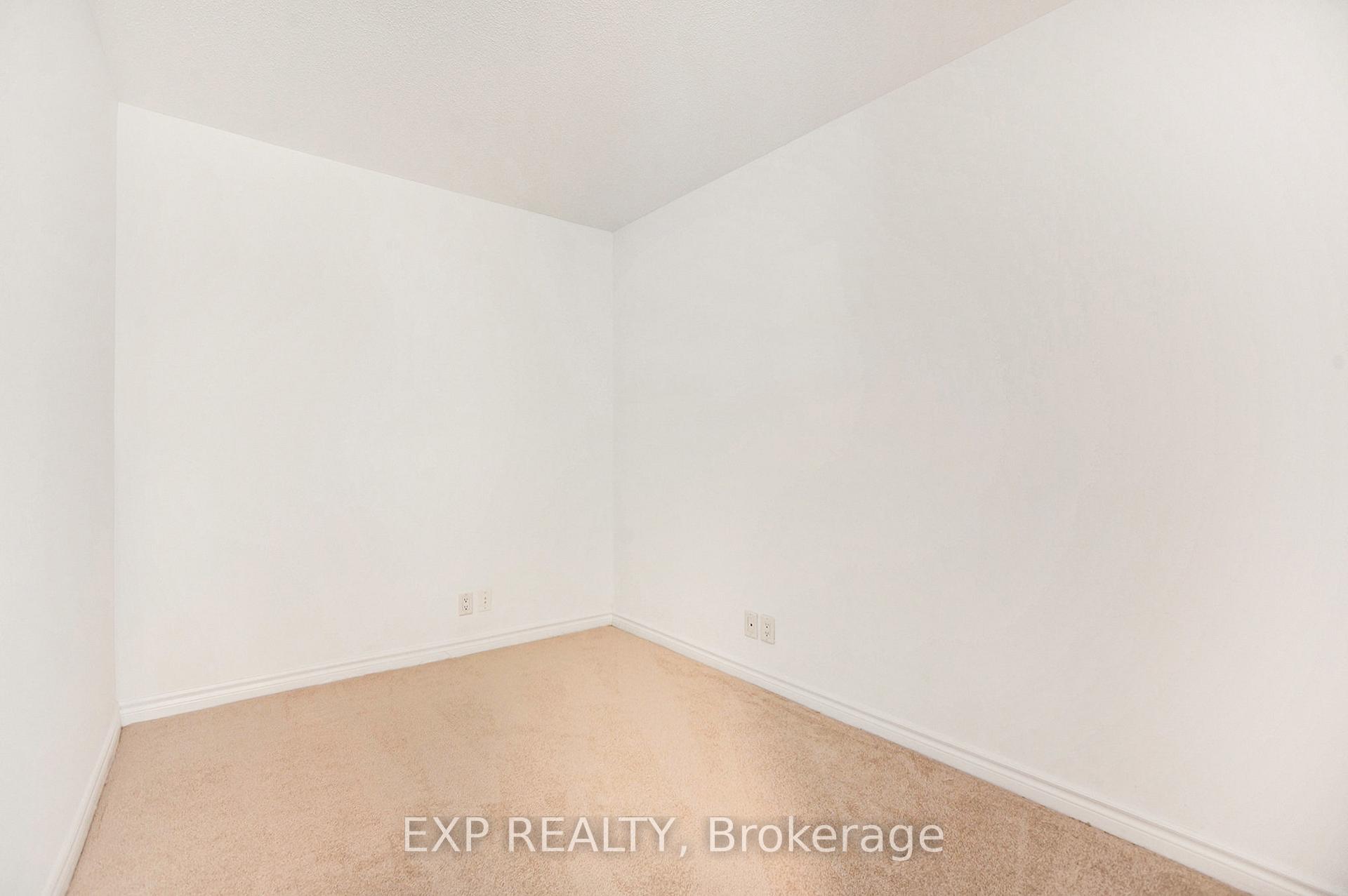 Photo 12 of Unit 202, 120 Grant Carman Drive, Ottawa, Borden Farm/Stewart Farm/Carleton Heights/Parkwood Hills — HOMEH