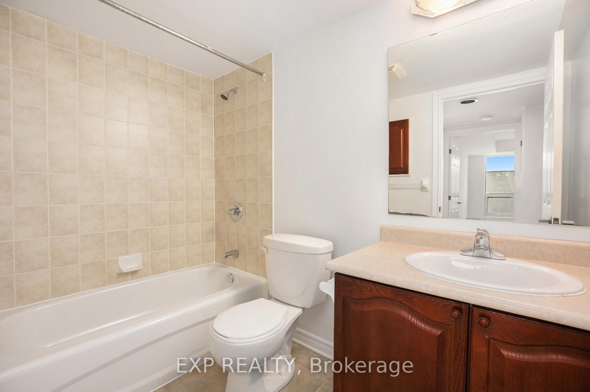 Photo 19 of Unit 202, 120 Grant Carman Drive, Ottawa, Borden Farm/Stewart Farm/Carleton Heights/Parkwood Hills — HOMEH