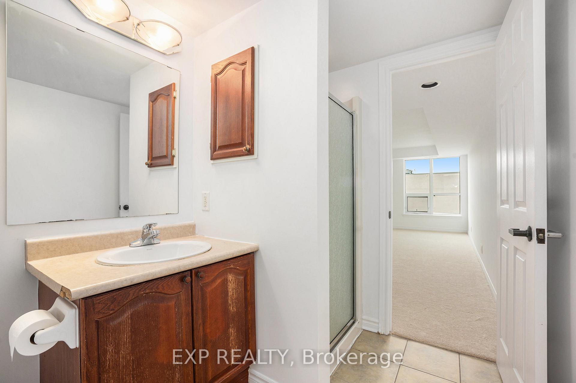 Photo 45 of Unit 202, 120 Grant Carman Drive, Ottawa, Borden Farm/Stewart Farm/Carleton Heights/Parkwood Hills — HOMEH