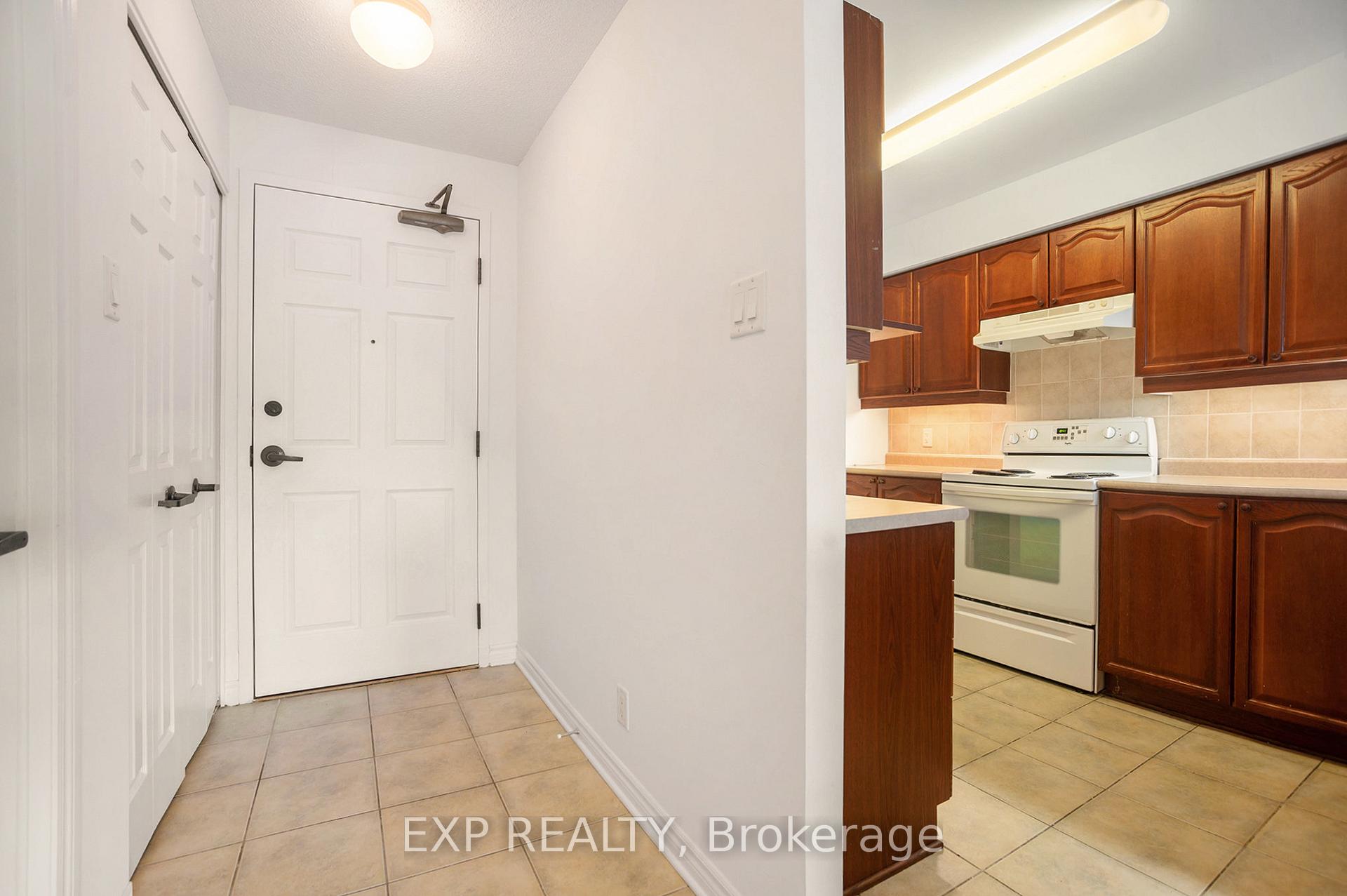 Photo 24 of Unit 202, 120 Grant Carman Drive, Ottawa, Borden Farm/Stewart Farm/Carleton Heights/Parkwood Hills — HOMEH