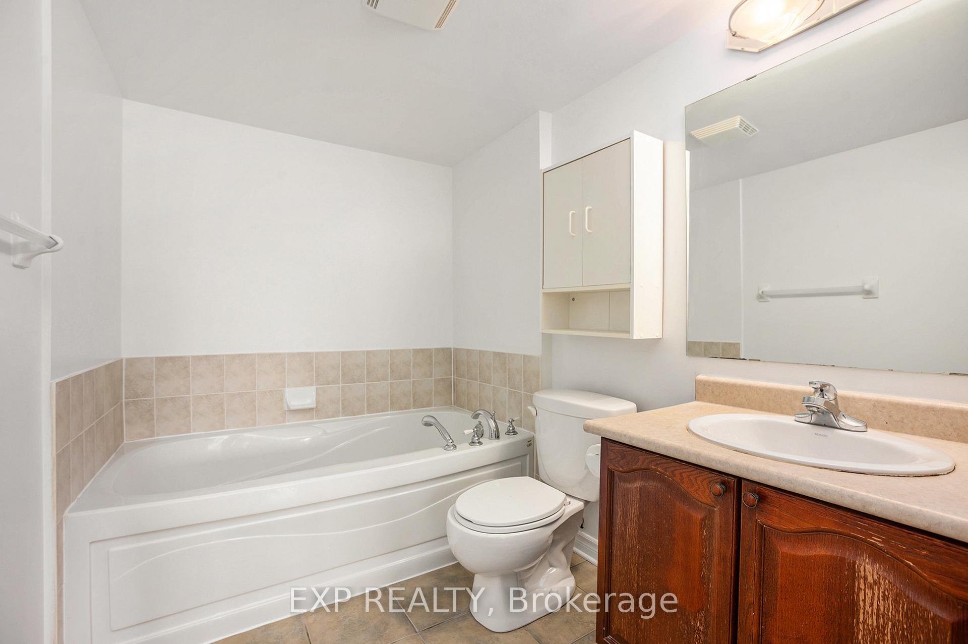 Photo 51 of Unit 202, 120 Grant Carman Drive, Ottawa, Borden Farm/Stewart Farm/Carleton Heights/Parkwood Hills — HOMEH