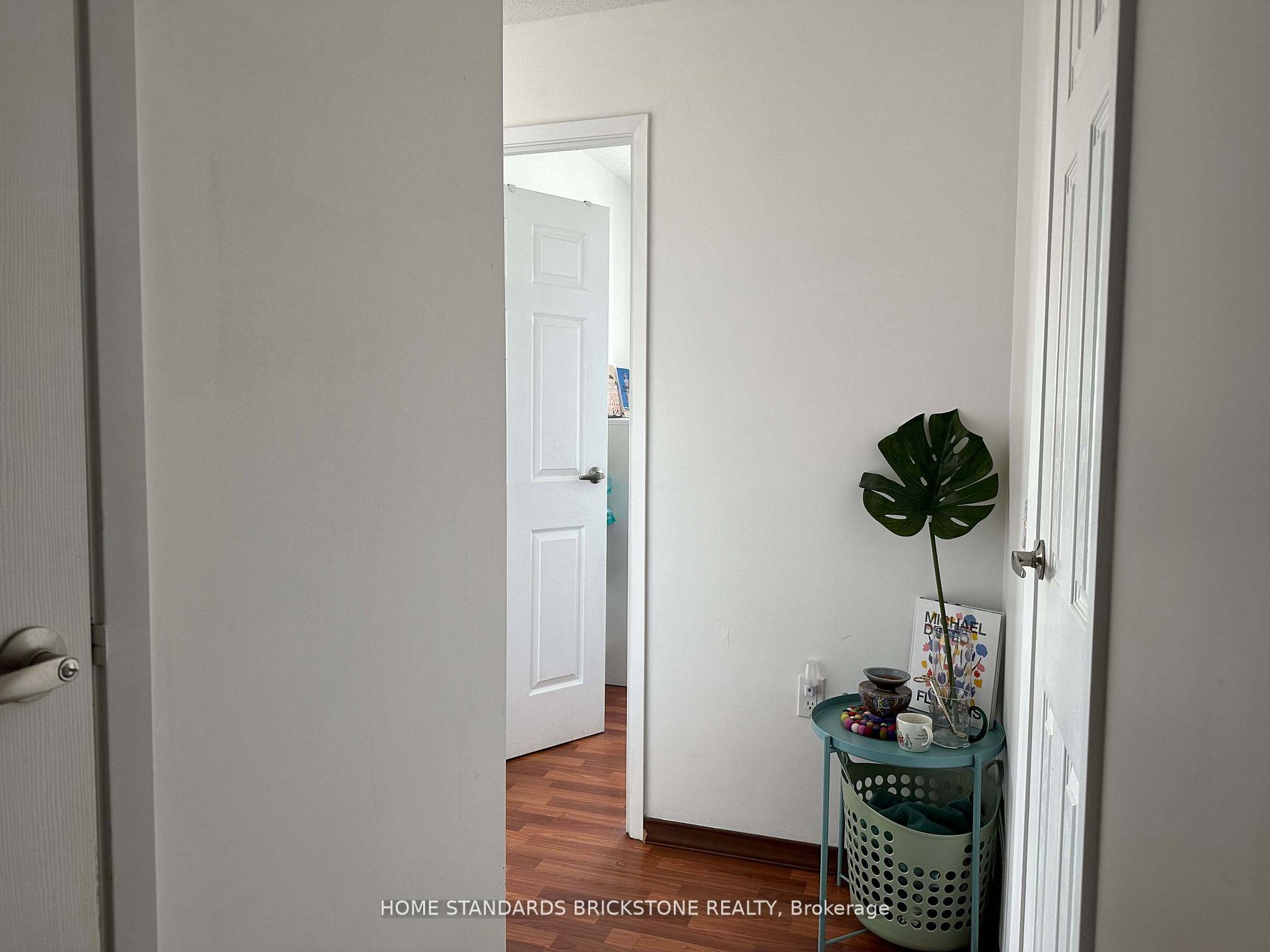 Photo 10 of Unit 1111, 15 Maplewood Avenue, Toronto, Humewood-Cedarvale — HOMEH