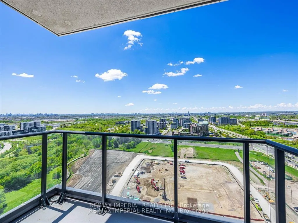 Photo 17 of Unit 3205, 8 Water Walk Drive, Markham, Unionville — HOMEH