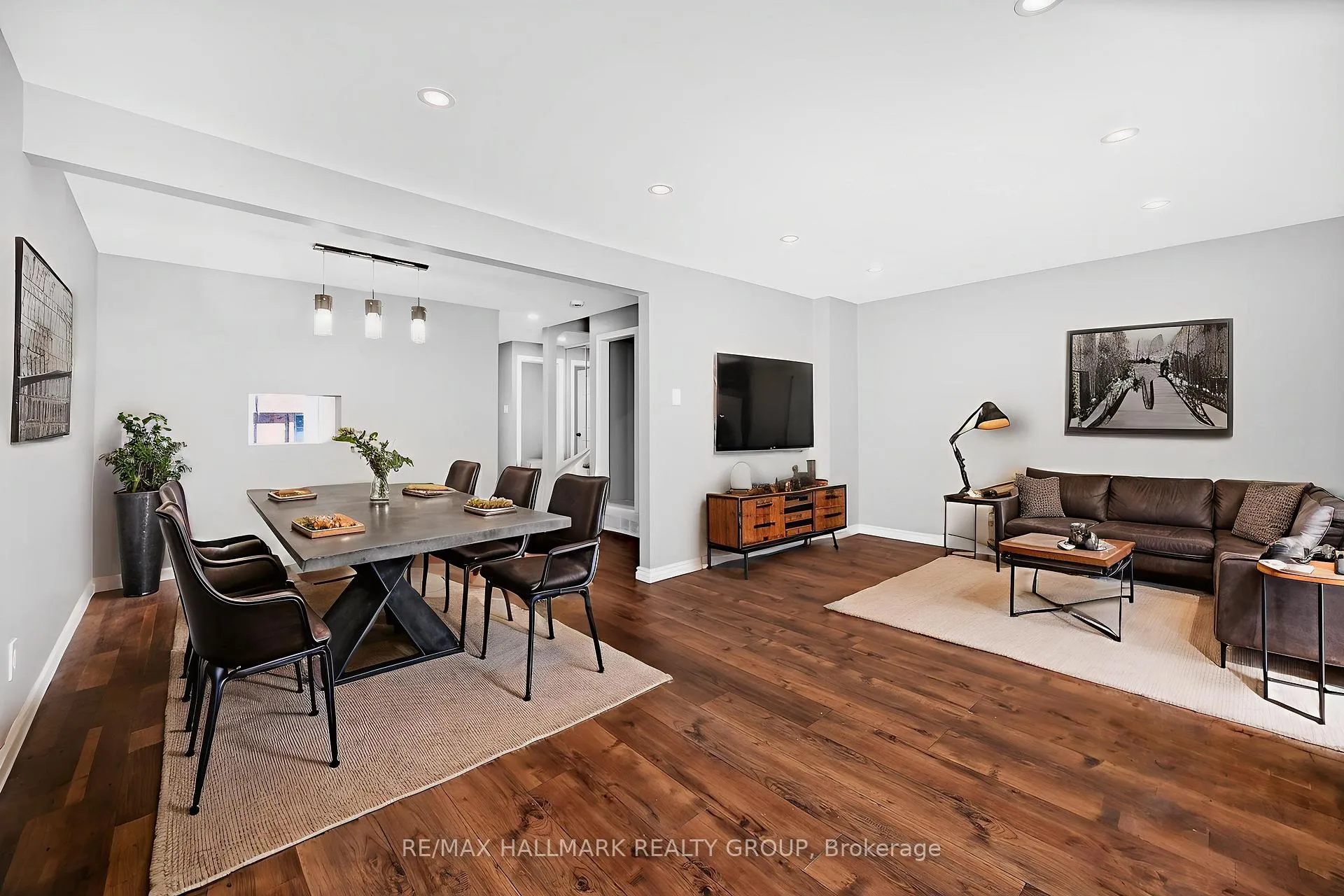 Photo 12 of Unit B, 905 Elmsmere Road, Ottawa, Beacon Hill South — HOMEH