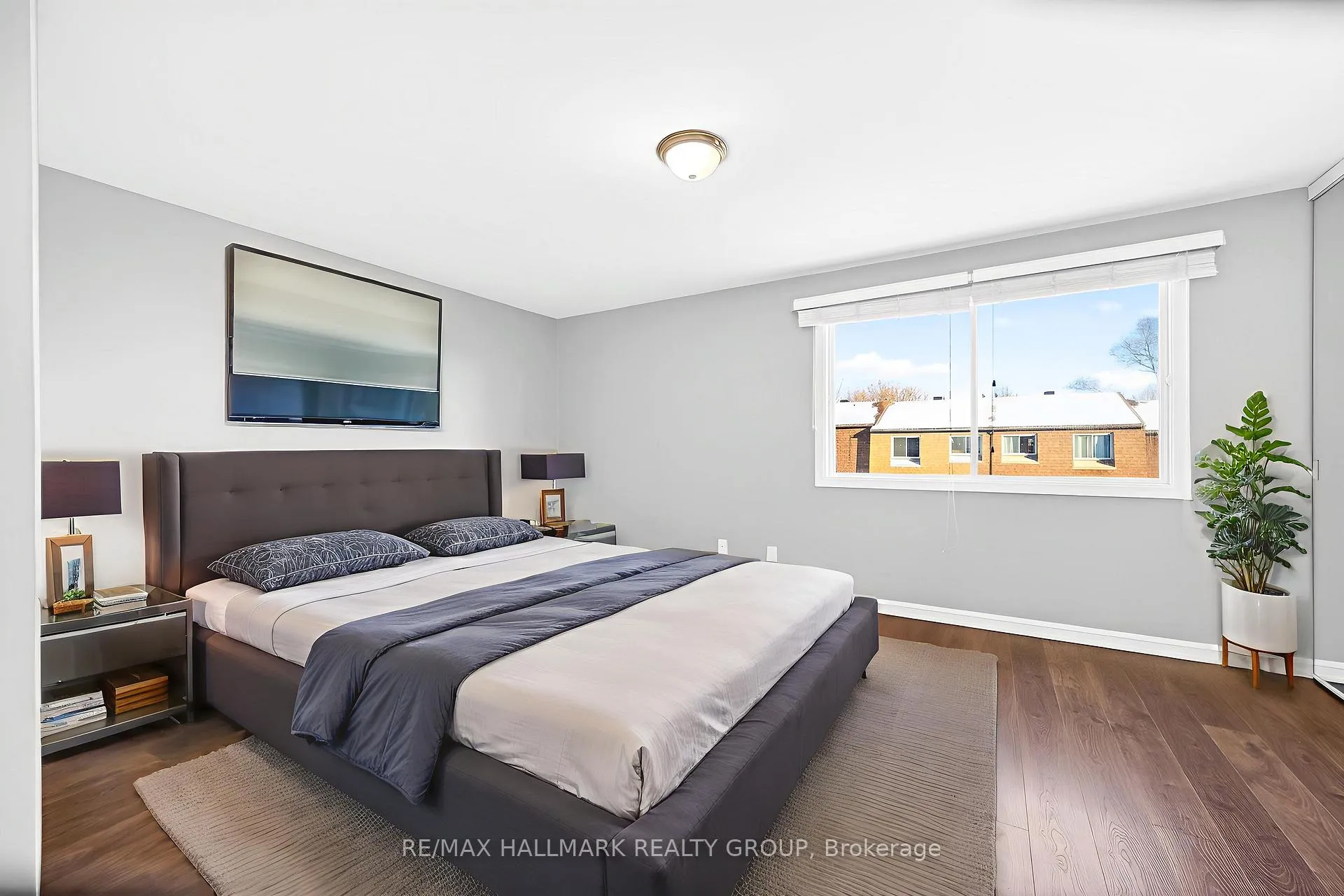 Photo 15 of Unit B, 905 Elmsmere Road, Ottawa, Beacon Hill South — HOMEH