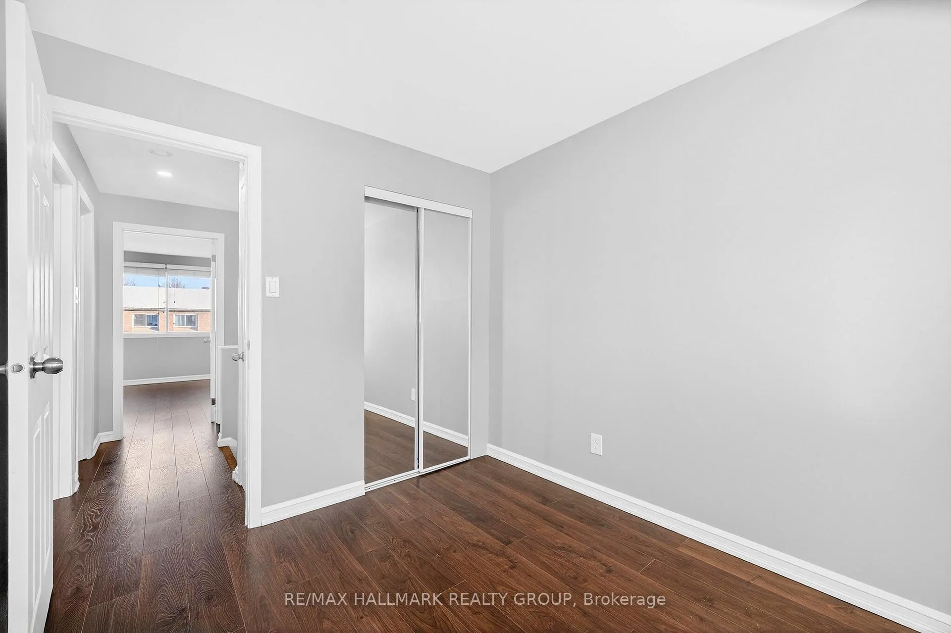 Photo 24 of Unit B, 905 Elmsmere Road, Ottawa, Beacon Hill South — HOMEH