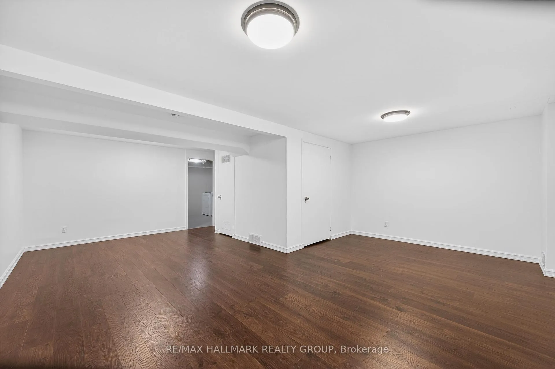 Photo 28 of Unit B, 905 Elmsmere Road, Ottawa, Beacon Hill South — HOMEH